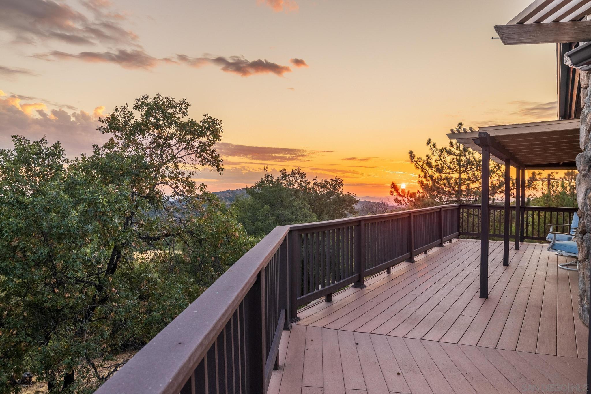 Detail Gallery Image 3 of 37 For 5222  Pine Hills Rd, Julian,  CA 92036 - 3 Beds | 2 Baths