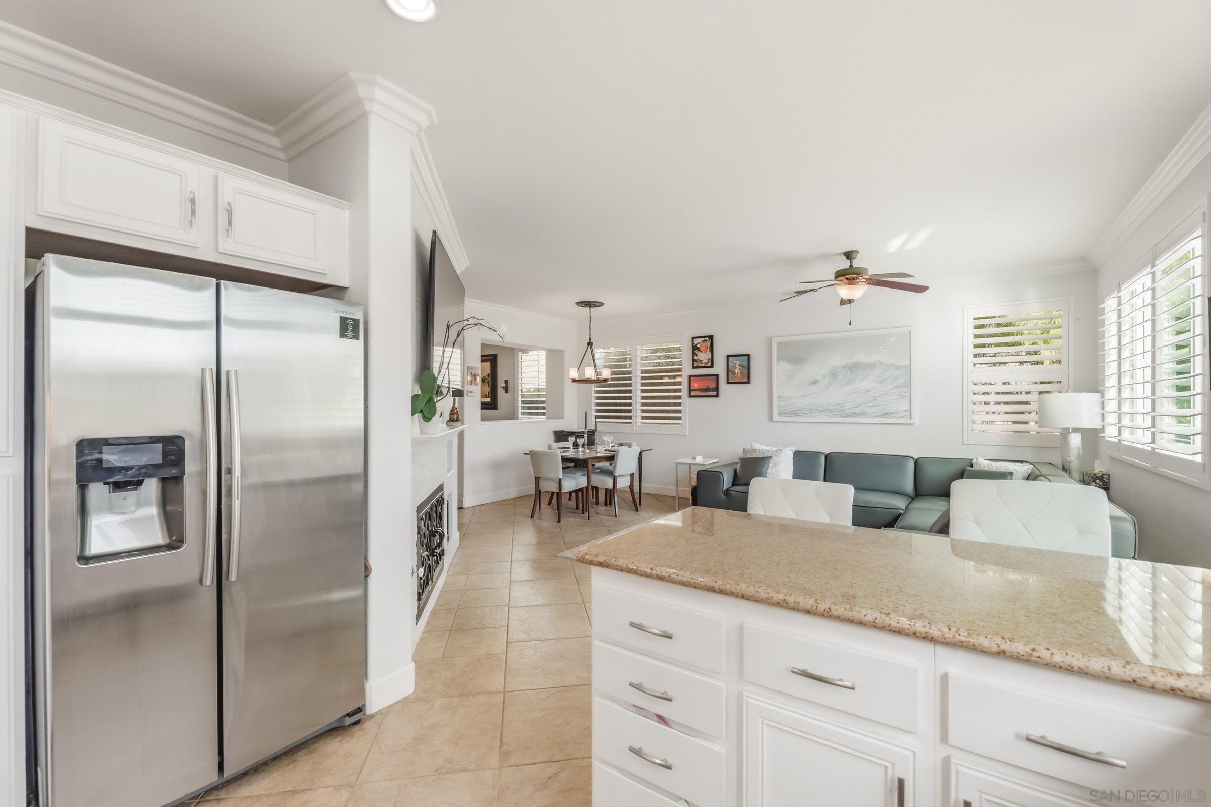 Detail Gallery Image 12 of 33 For 8283  Bryn Glen Way, San Diego,  CA 92129 - 3 Beds | 2/1 Baths