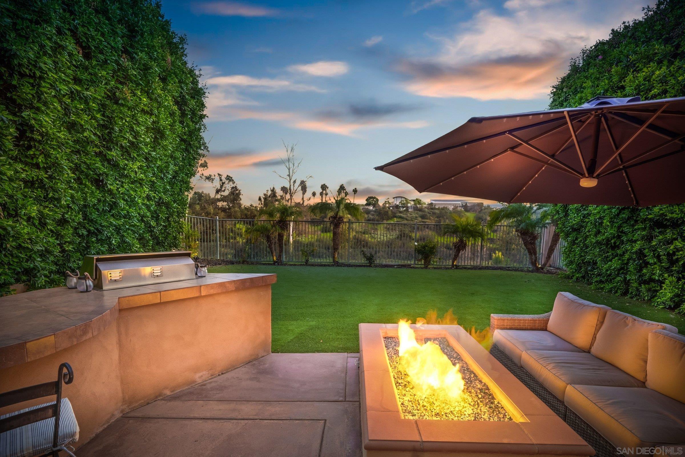 Detail Gallery Image 23 of 33 For 8283  Bryn Glen Way, San Diego,  CA 92129 - 3 Beds | 2/1 Baths