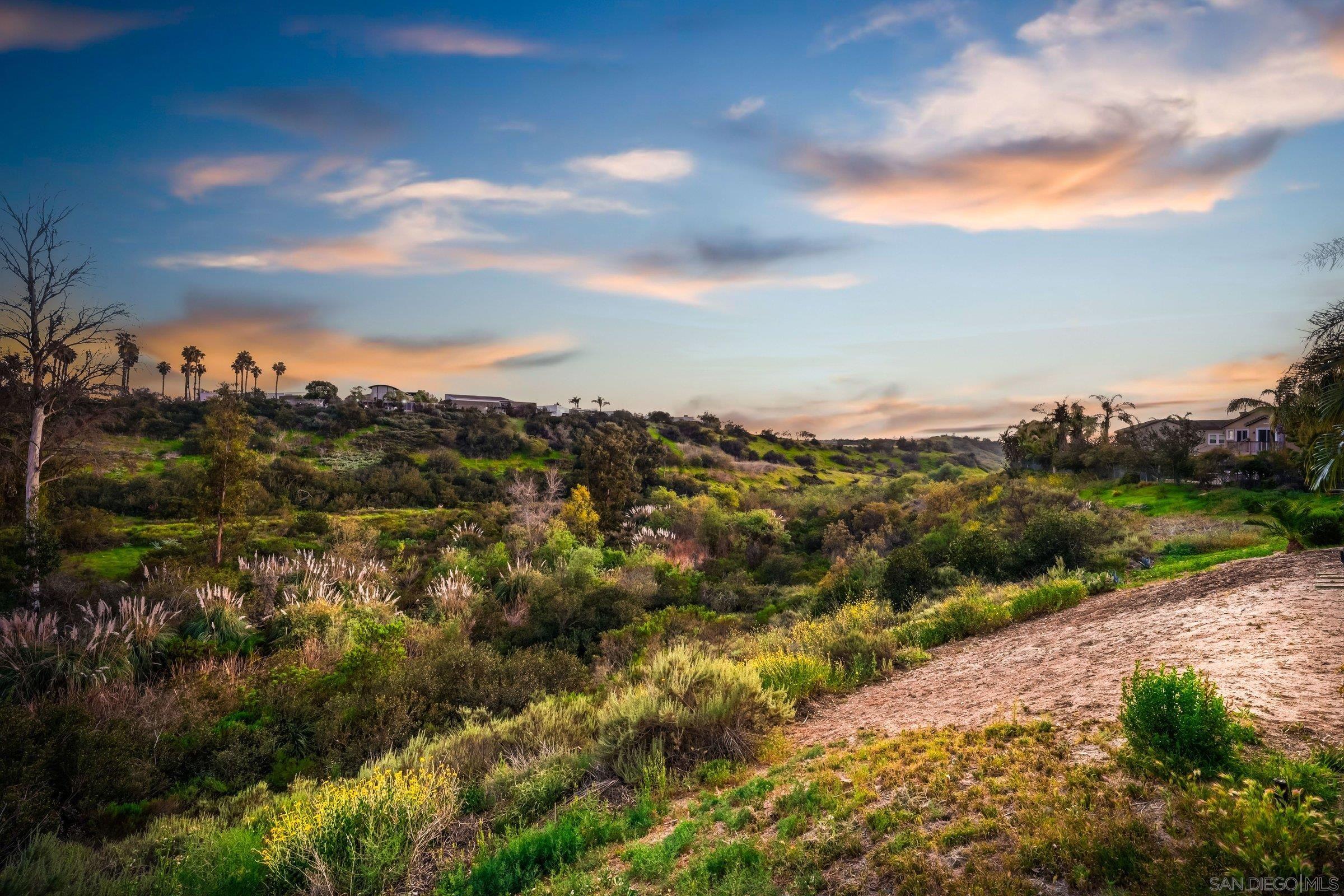 Detail Gallery Image 27 of 33 For 8283  Bryn Glen Way, San Diego,  CA 92129 - 3 Beds | 2/1 Baths