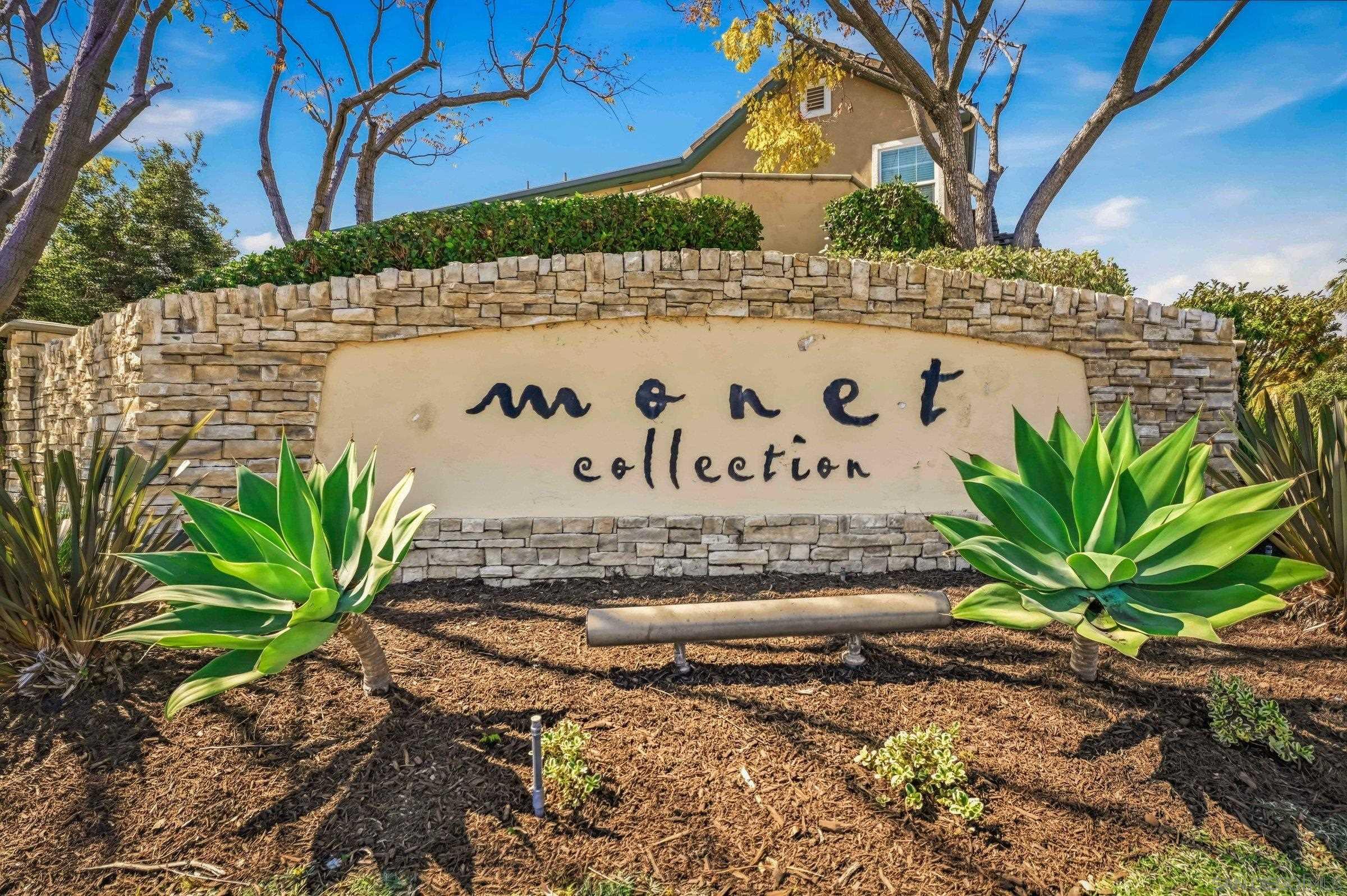 Detail Gallery Image 5 of 33 For 8283  Bryn Glen Way, San Diego,  CA 92129 - 3 Beds | 2/1 Baths