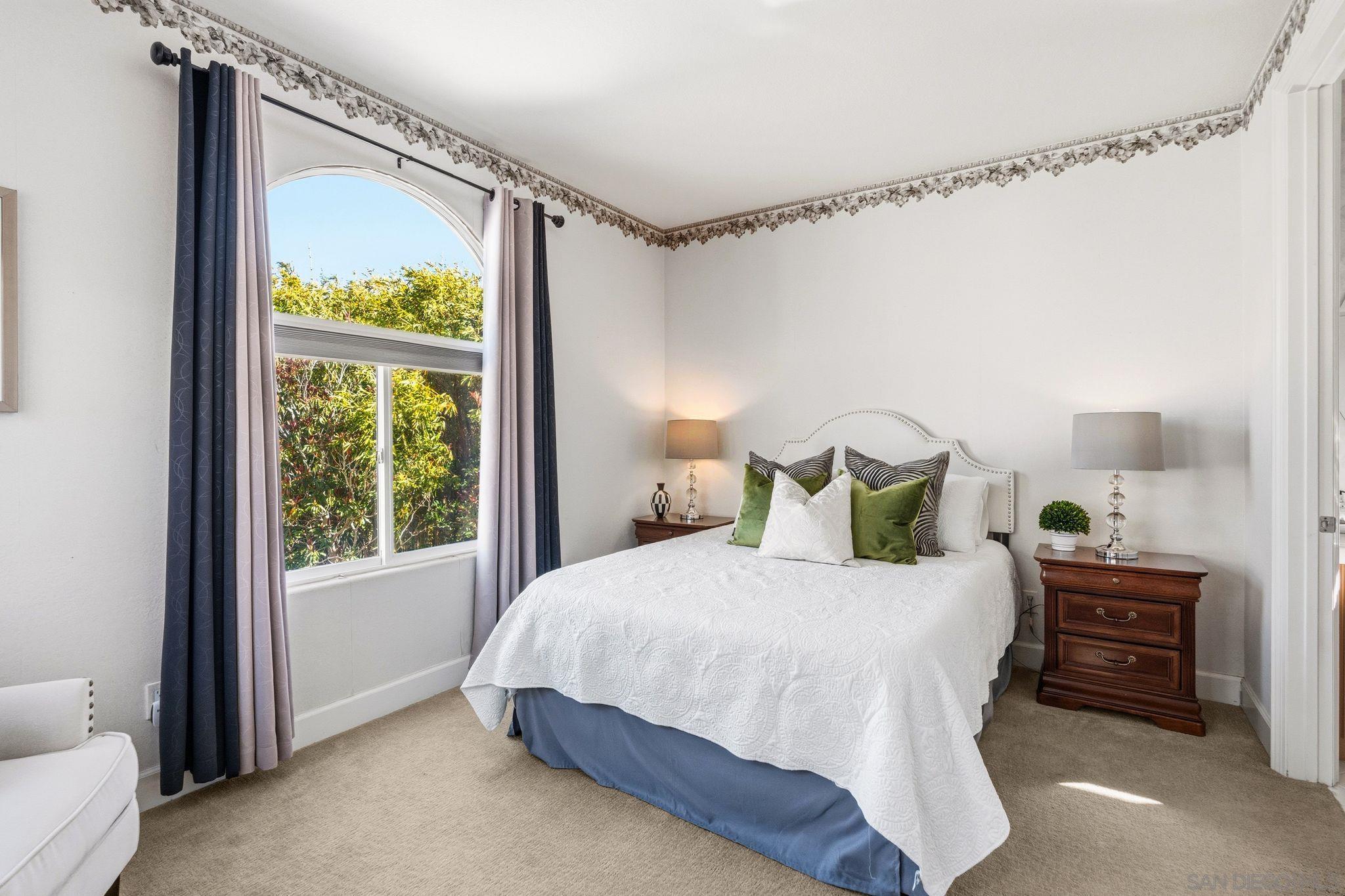 Detail Gallery Image 31 of 48 For 17117  Tallow Tree Lane, San Diego,  CA 92127 - 6 Beds | 5/1 Baths