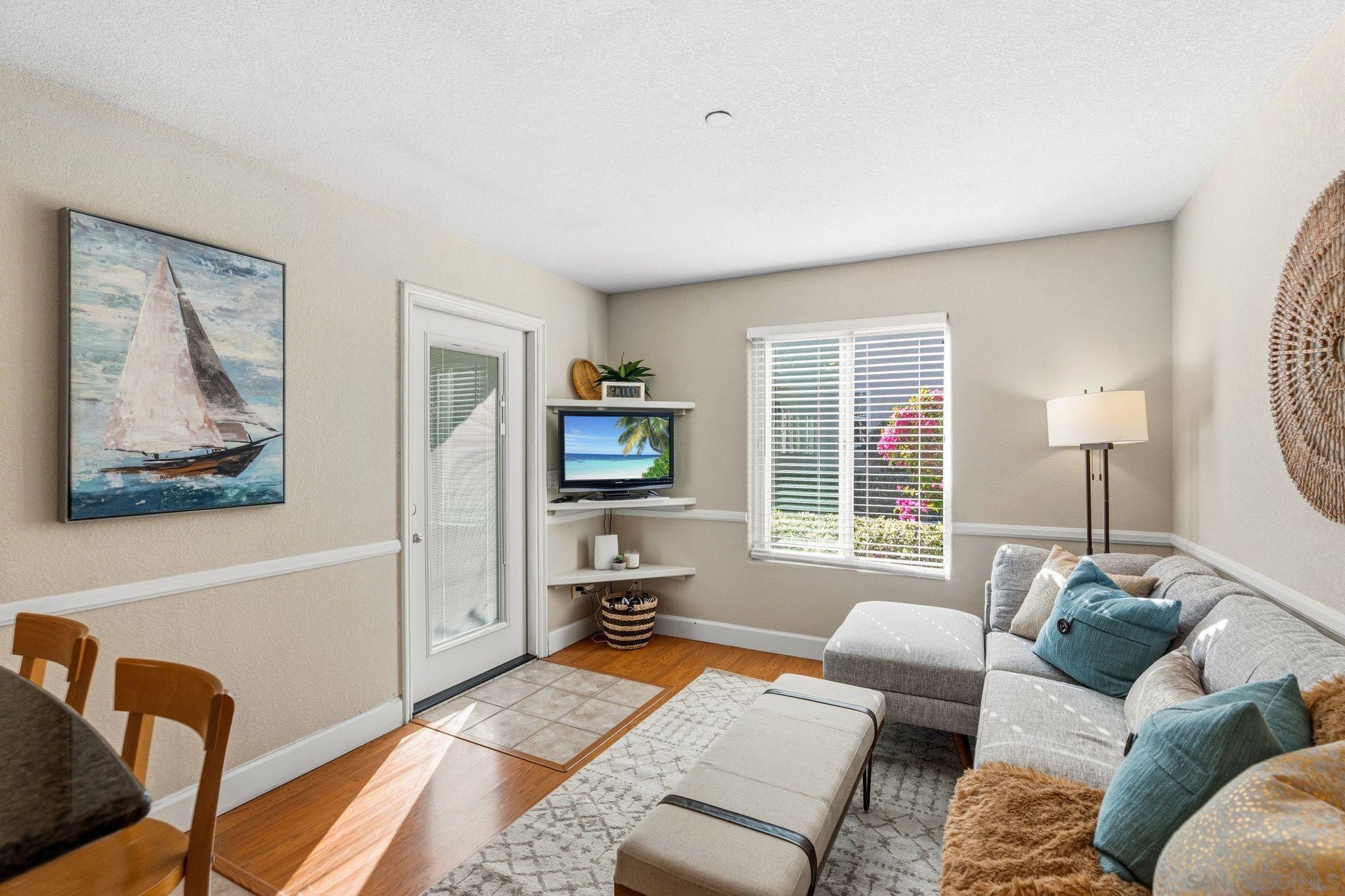 Detail Gallery Image 37 of 48 For 17117  Tallow Tree Lane, San Diego,  CA 92127 - 6 Beds | 5/1 Baths