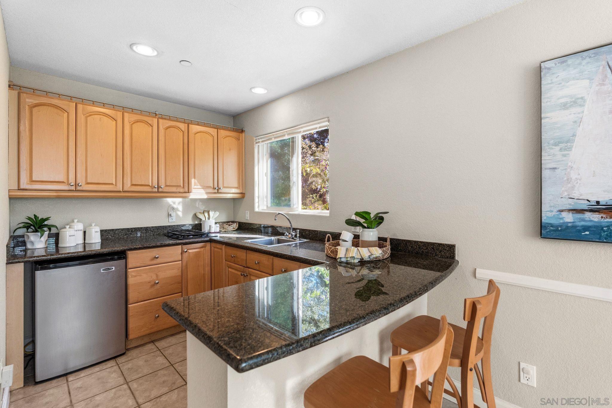 Detail Gallery Image 41 of 48 For 17117  Tallow Tree Lane, San Diego,  CA 92127 - 6 Beds | 5/1 Baths