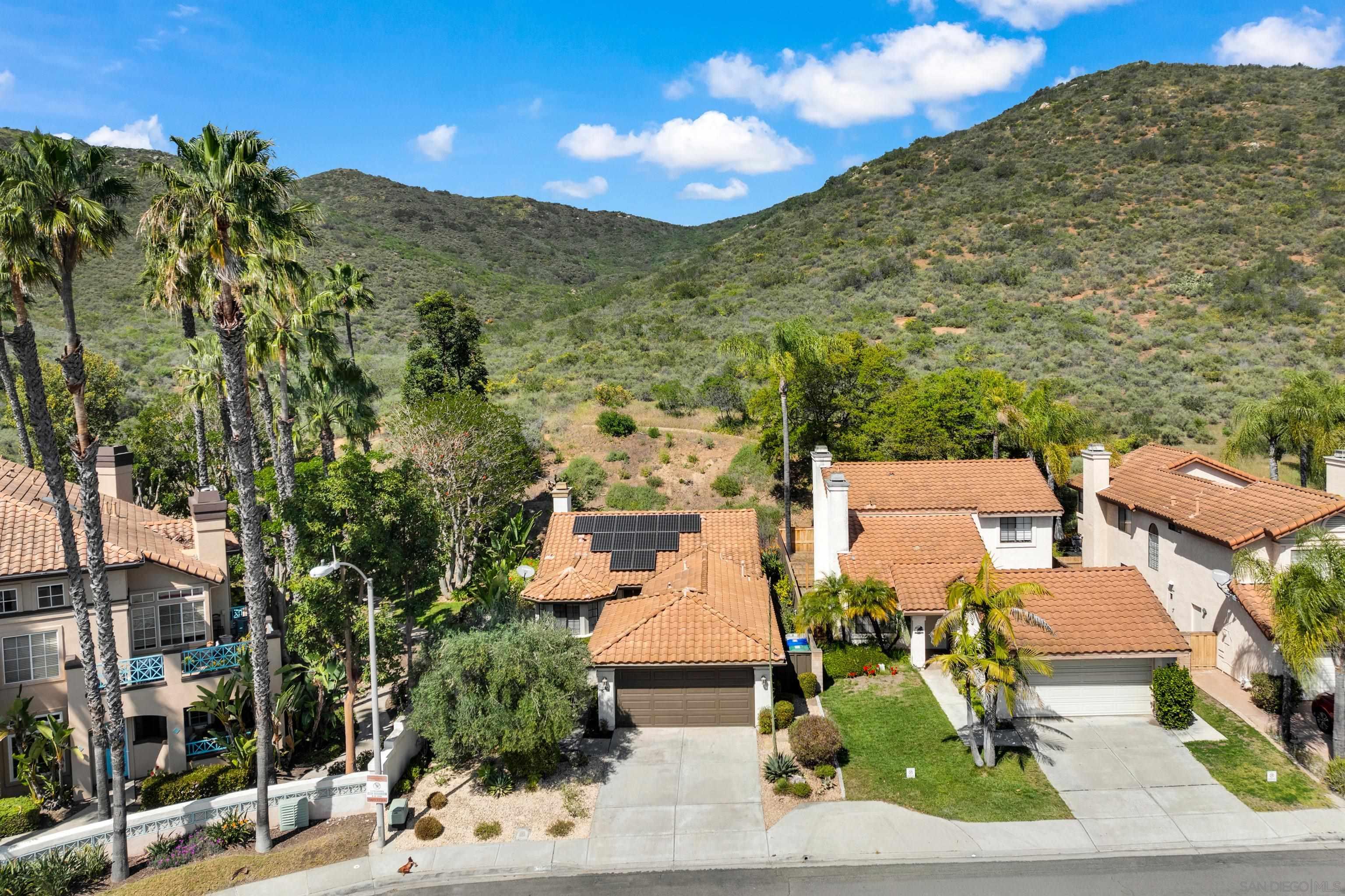 Detail Gallery Image 2 of 55 For 11604  Springside Rd, San Diego,  CA 92128 - 3 Beds | 2 Baths