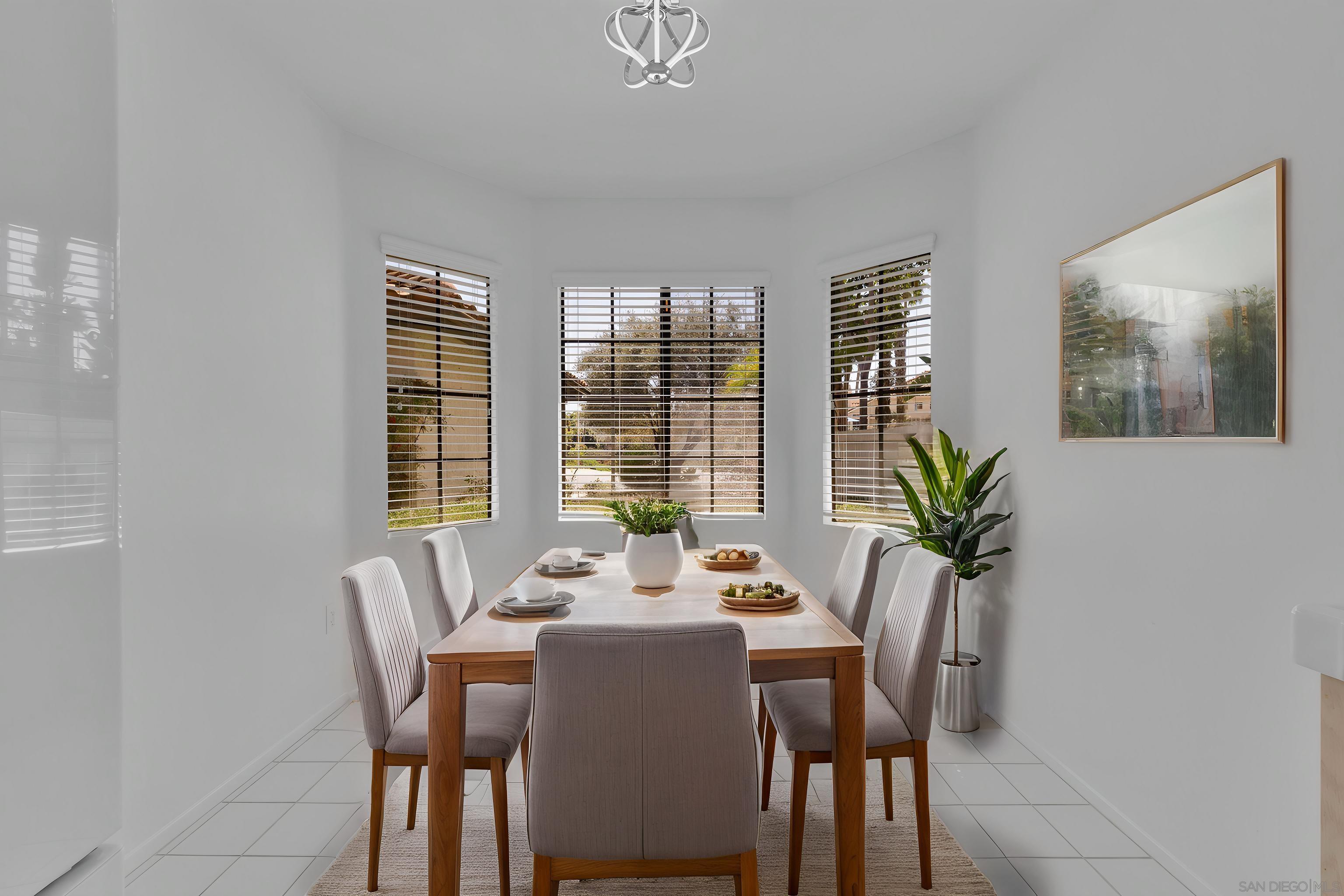 Detail Gallery Image 18 of 55 For 11604  Springside Rd, San Diego,  CA 92128 - 3 Beds | 2 Baths