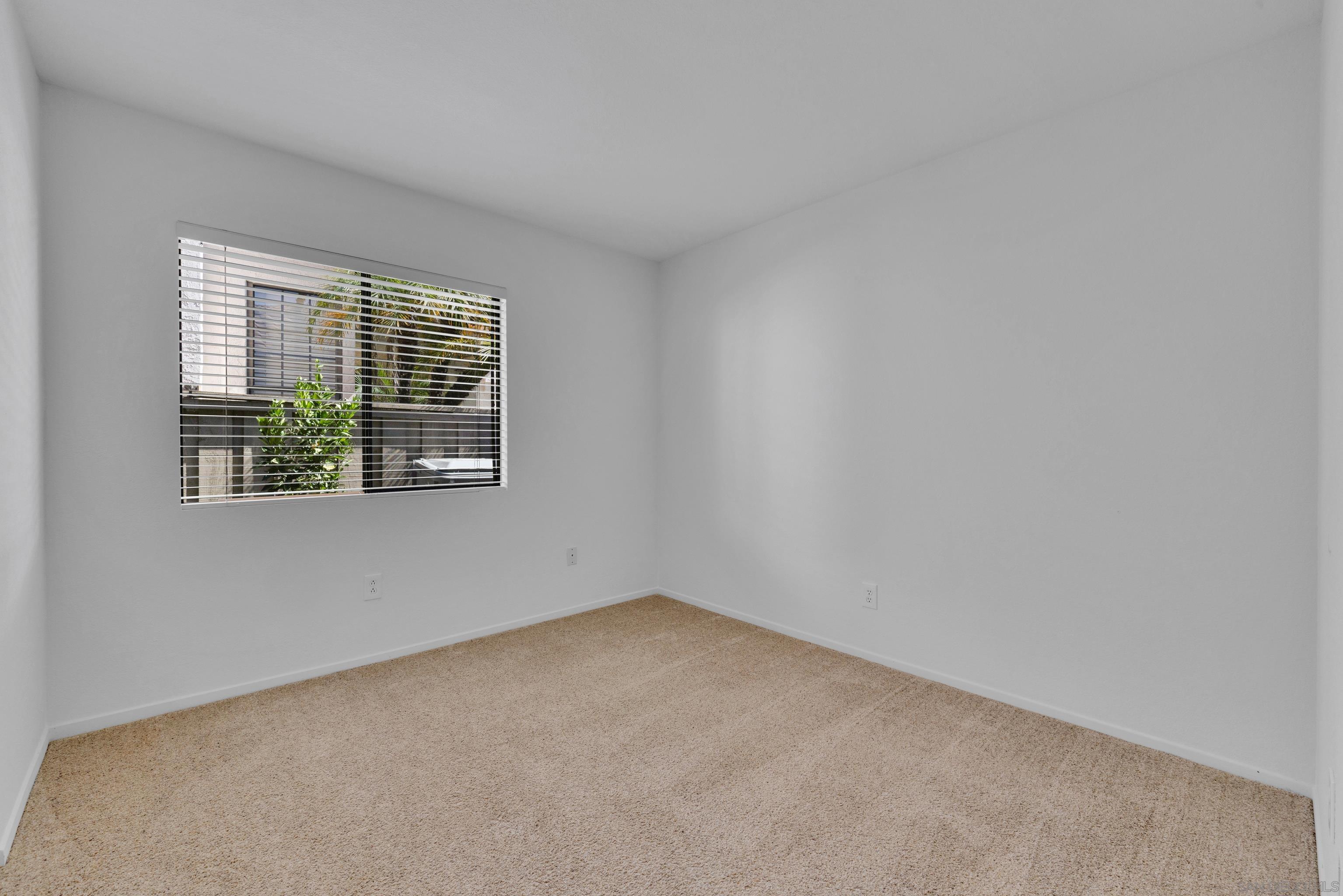 Detail Gallery Image 33 of 55 For 11604  Springside Rd, San Diego,  CA 92128 - 3 Beds | 2 Baths