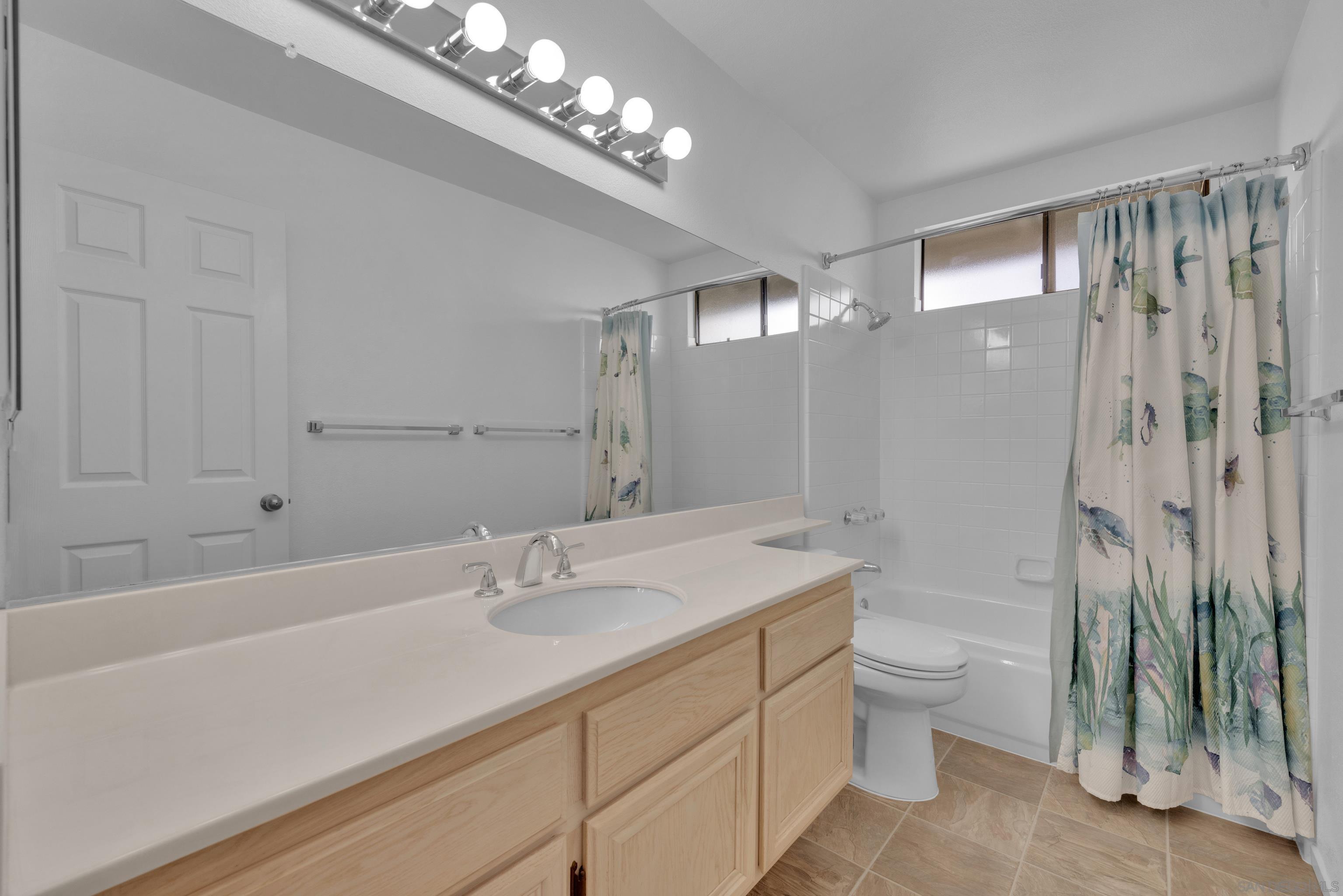 Detail Gallery Image 34 of 55 For 11604  Springside Rd, San Diego,  CA 92128 - 3 Beds | 2 Baths