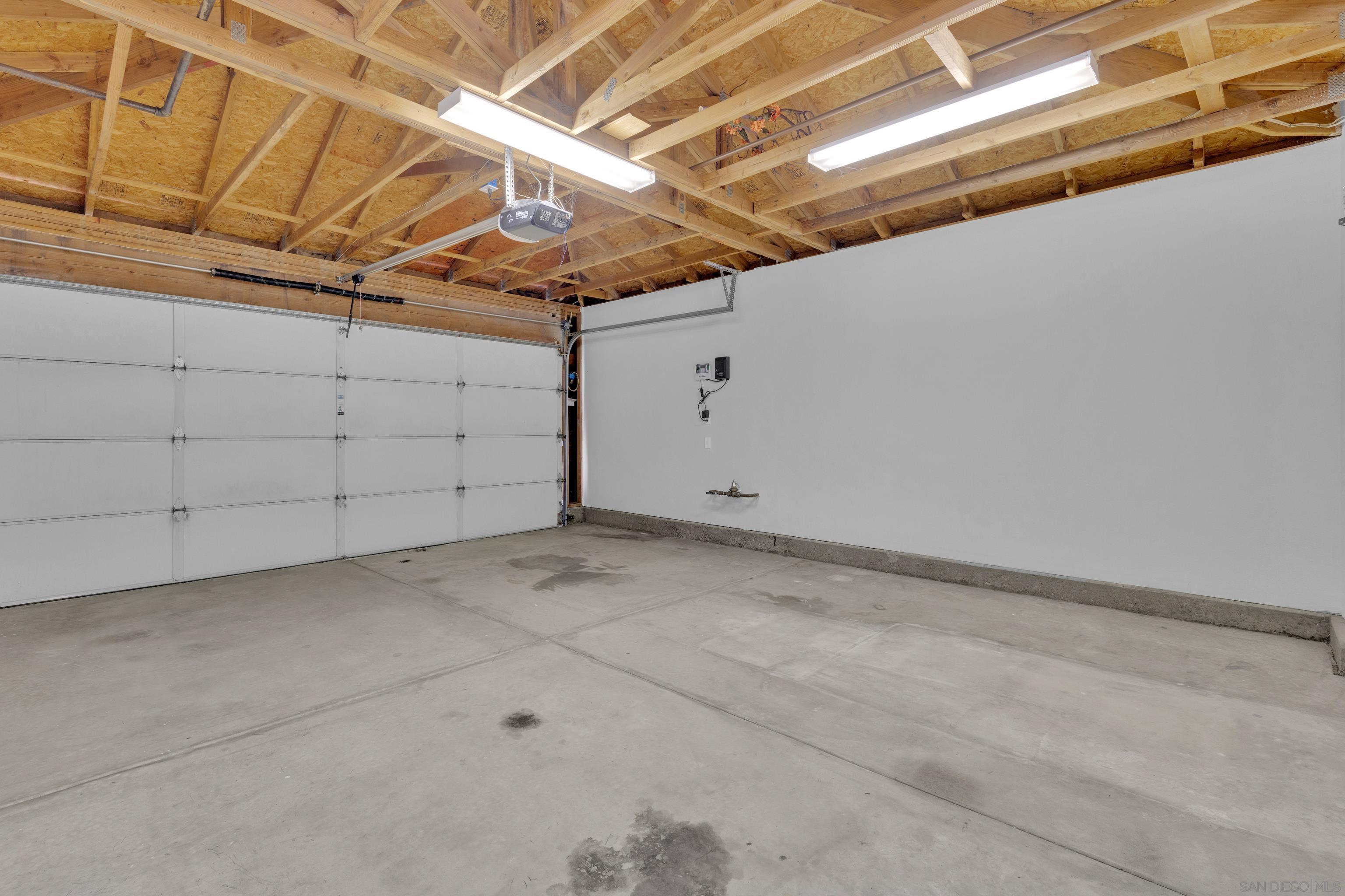 Detail Gallery Image 40 of 55 For 11604  Springside Rd, San Diego,  CA 92128 - 3 Beds | 2 Baths