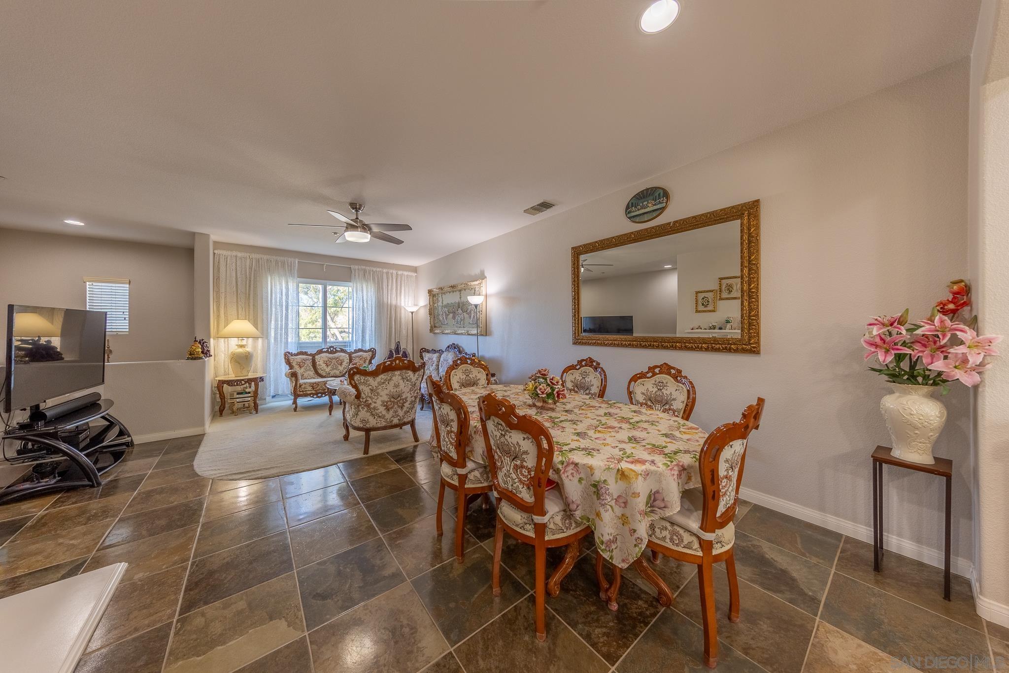 Detail Gallery Image 19 of 31 For 10505  Zenor Lane  #21,  San Diego,  CA 92127 - 2 Beds | 2/1 Baths