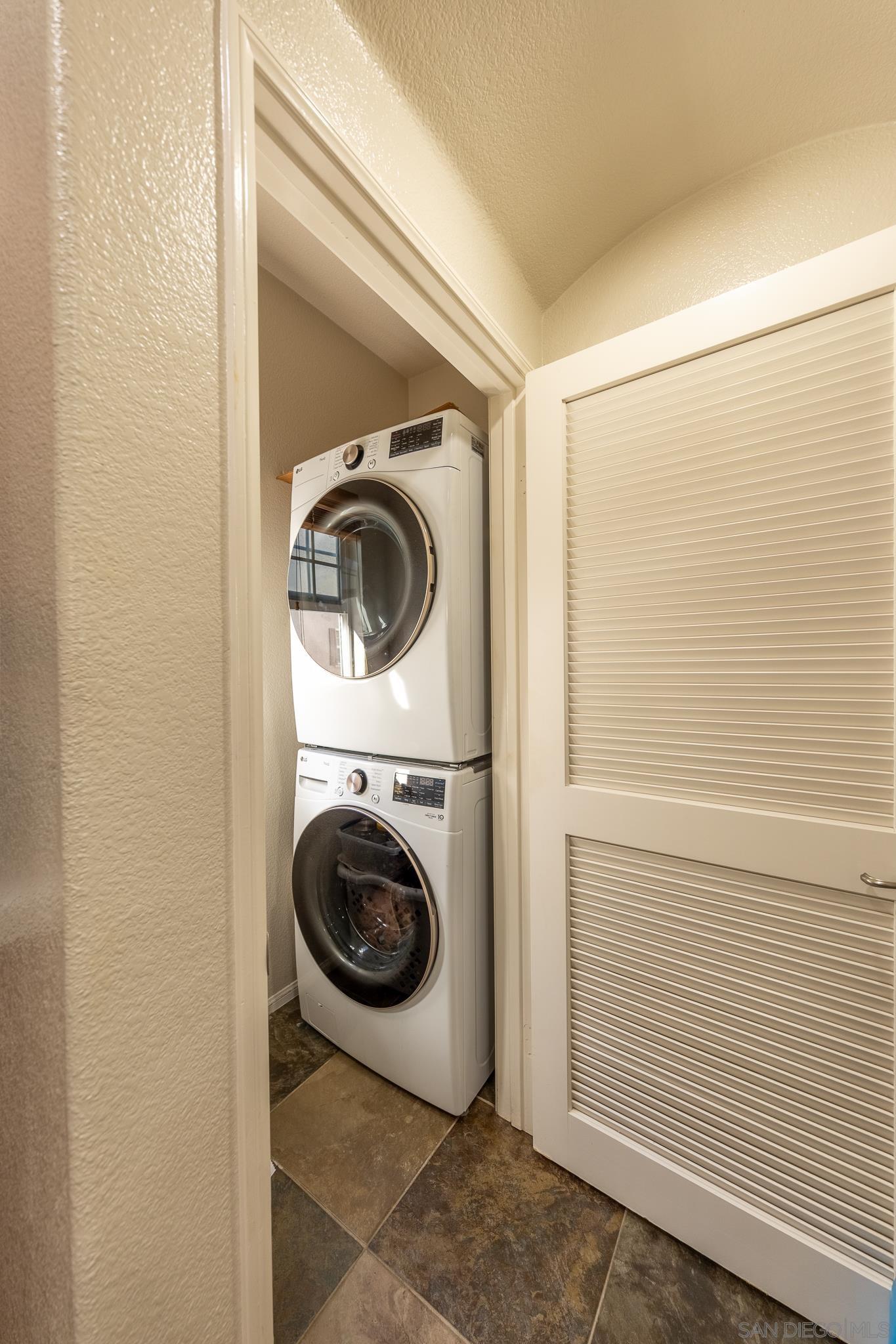 Detail Gallery Image 24 of 31 For 10505  Zenor Lane  #21,  San Diego,  CA 92127 - 2 Beds | 2/1 Baths