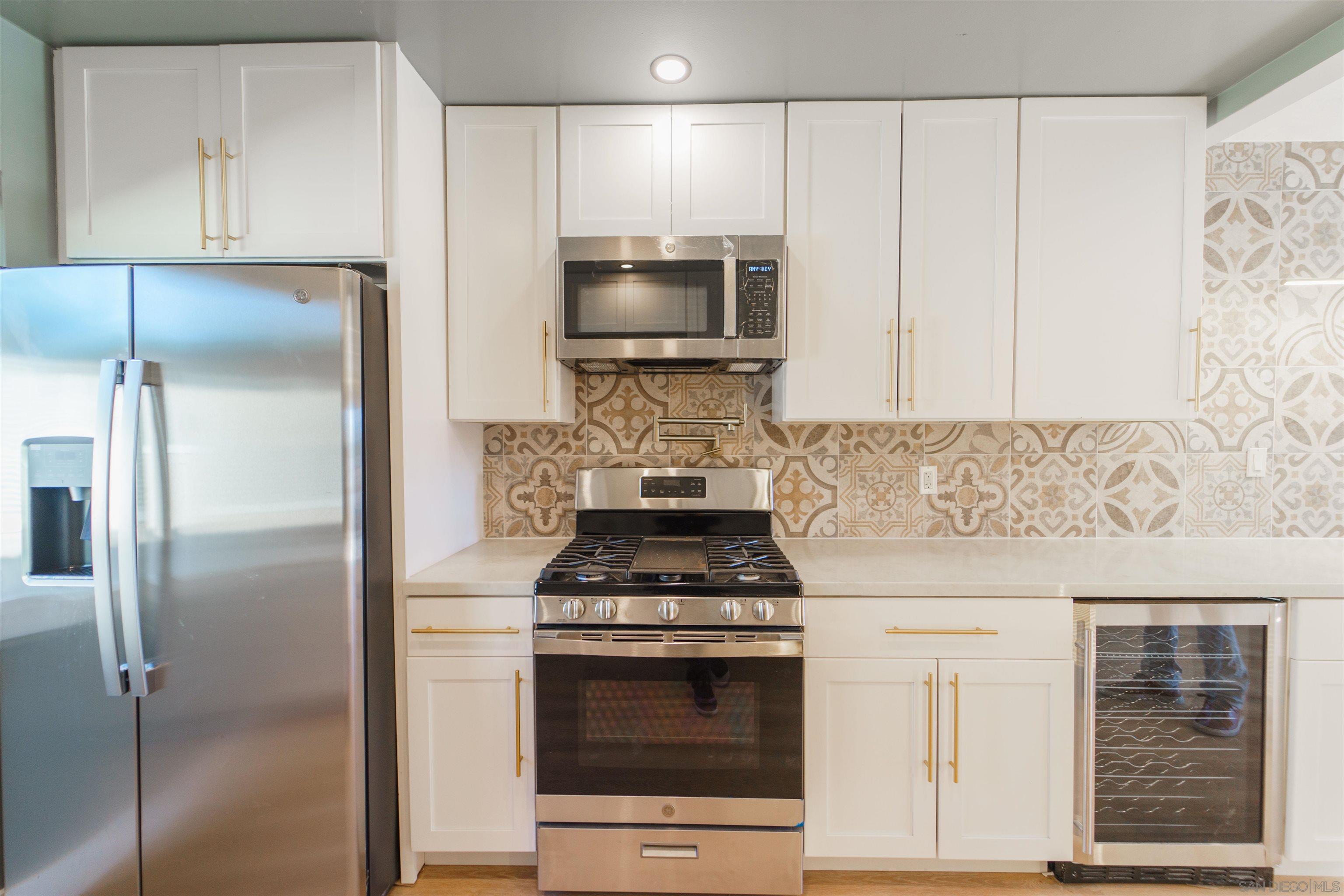 Detail Gallery Image 17 of 20 For 4518-24  Kansas St, San Diego,  CA 92116 - – Beds | – Baths