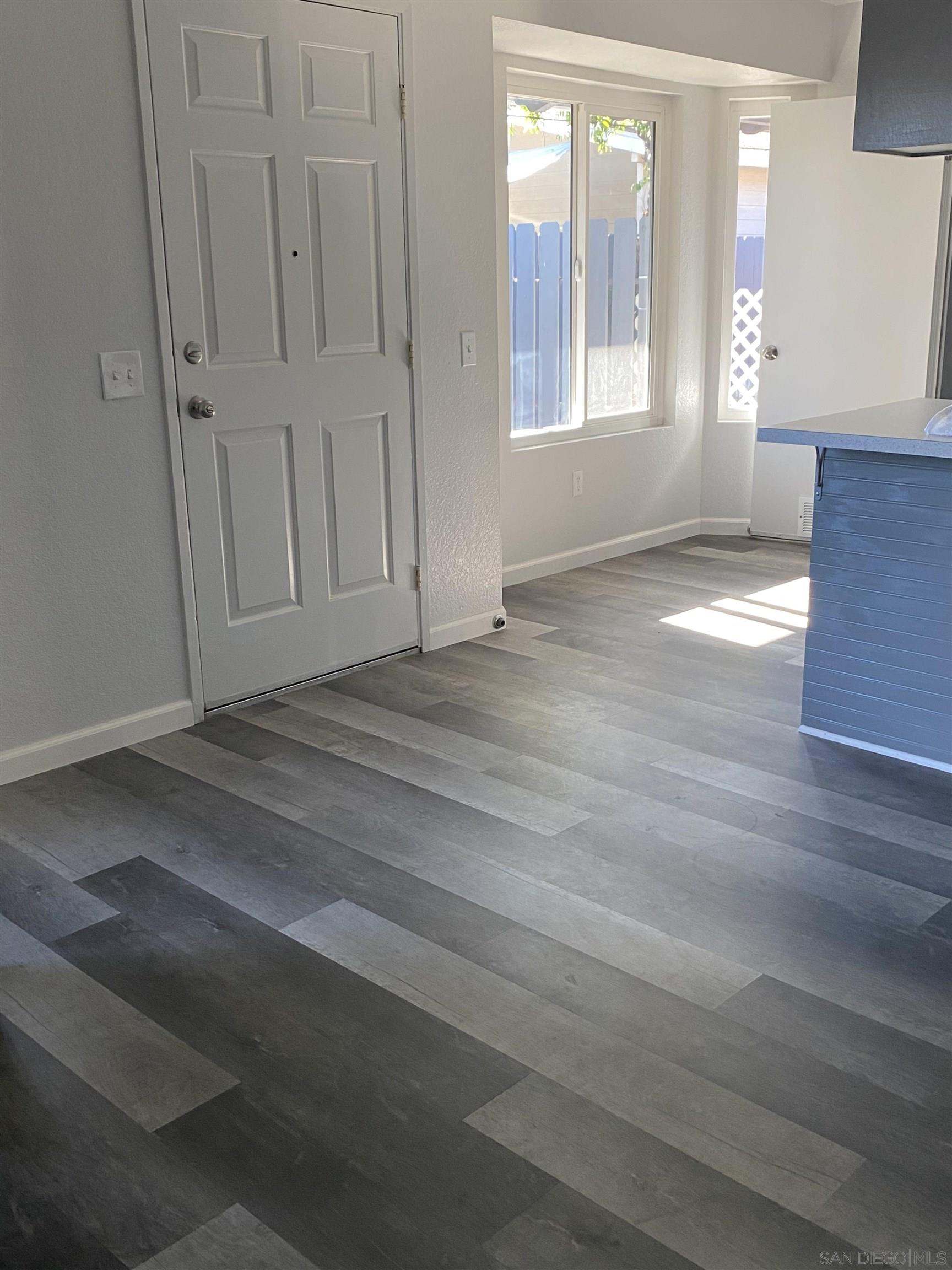 Detail Gallery Image 6 of 8 For 1122-24  Oro St, El Cajon,  CA 92021 - – Beds | – Baths