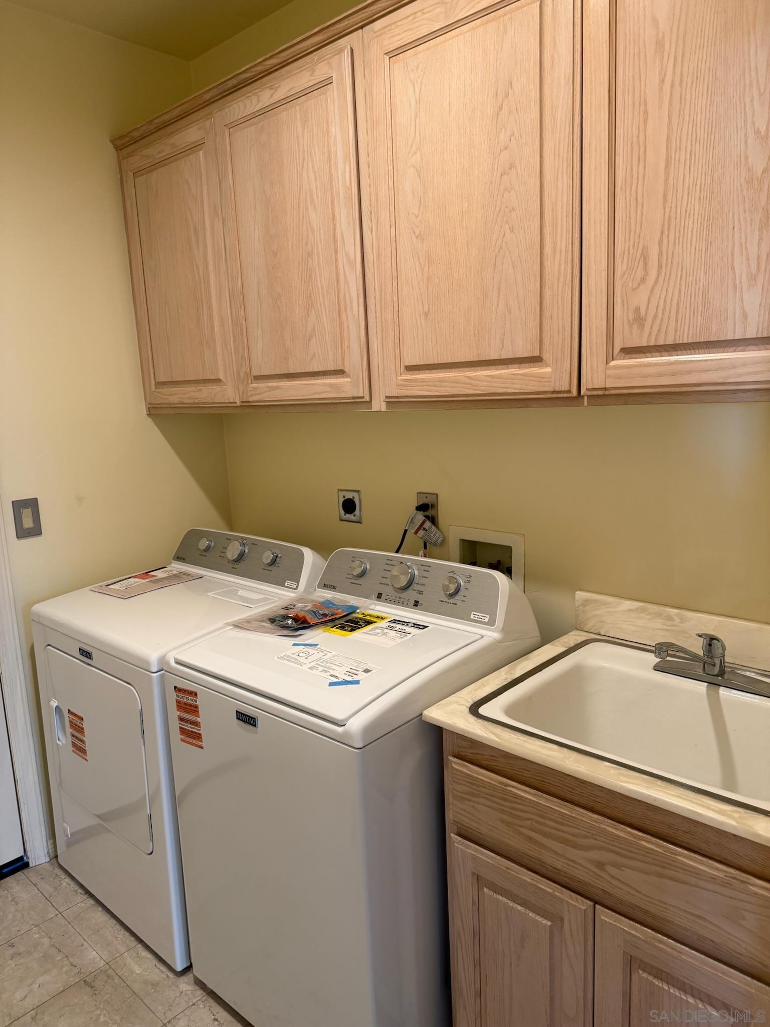 Detail Gallery Image 20 of 52 For 5574  Caminito Genio, La Jolla,  CA 92037 - 4 Beds | 2/1 Baths