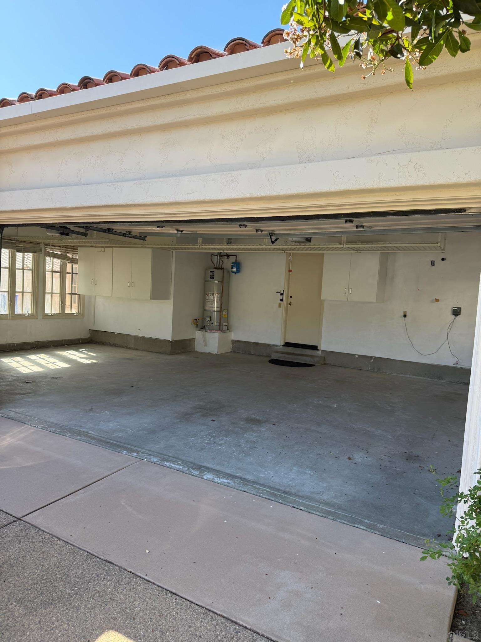 Detail Gallery Image 44 of 52 For 5574  Caminito Genio, La Jolla,  CA 92037 - 4 Beds | 2/1 Baths