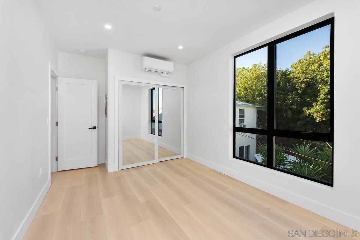 Detail Gallery Image 12 of 17 For 4622-24  Campus Ave, San Diego,  CA 92116 - – Beds | – Baths