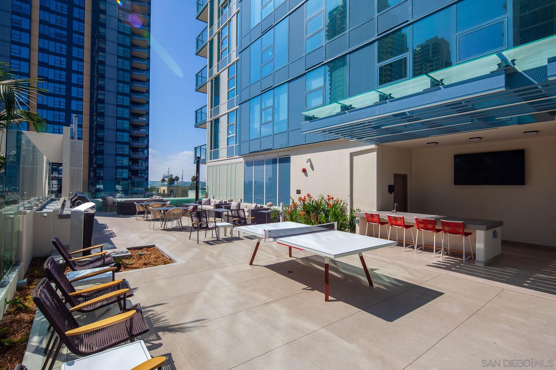 Detail Gallery Image 60 of 70 For 1388  Kettner Blvd  2006, San Diego,  CA 92101 - 2 Beds | 2 Baths