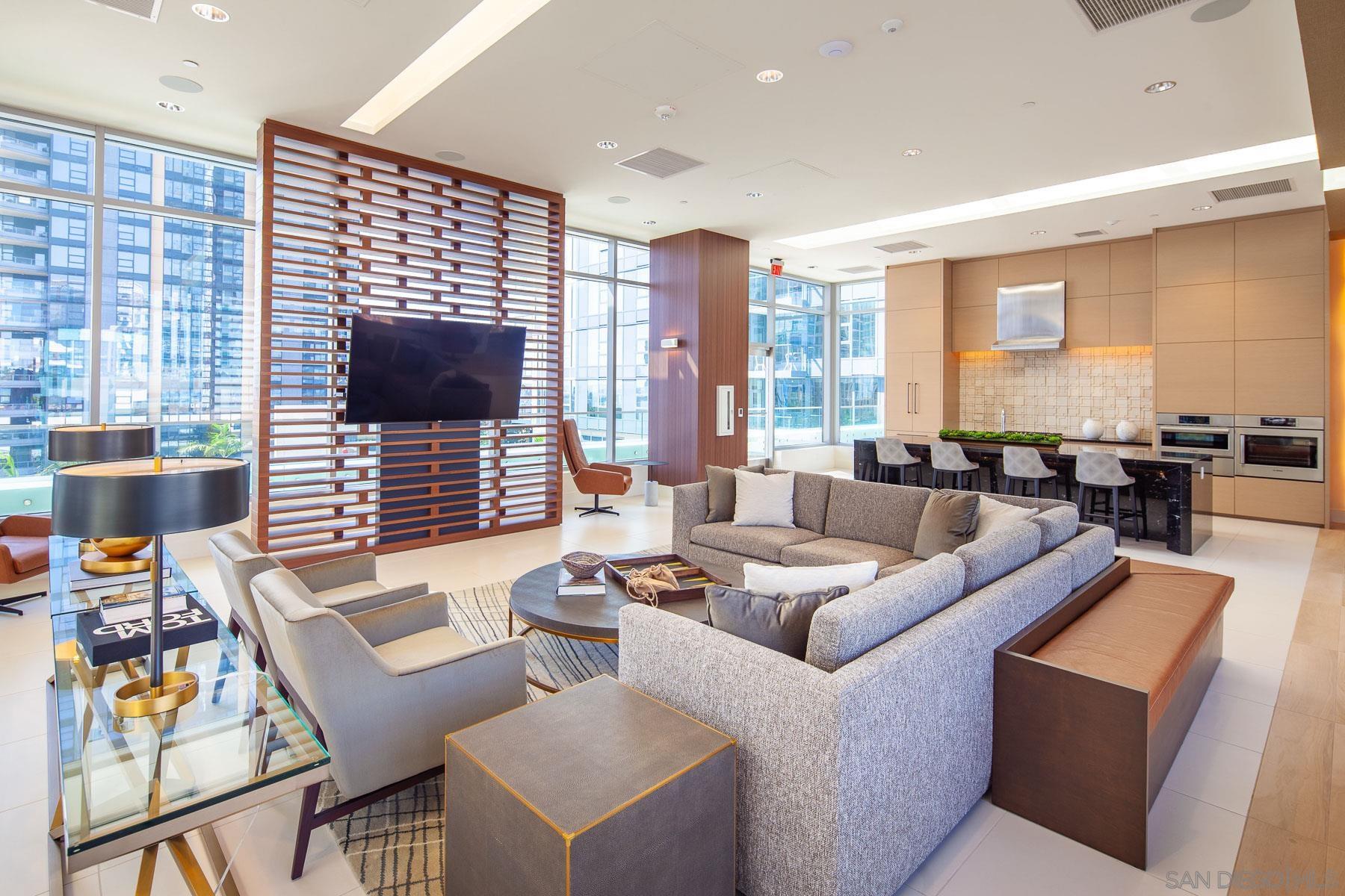 Detail Gallery Image 70 of 70 For 1388  Kettner Blvd  2006, San Diego,  CA 92101 - 2 Beds | 2 Baths