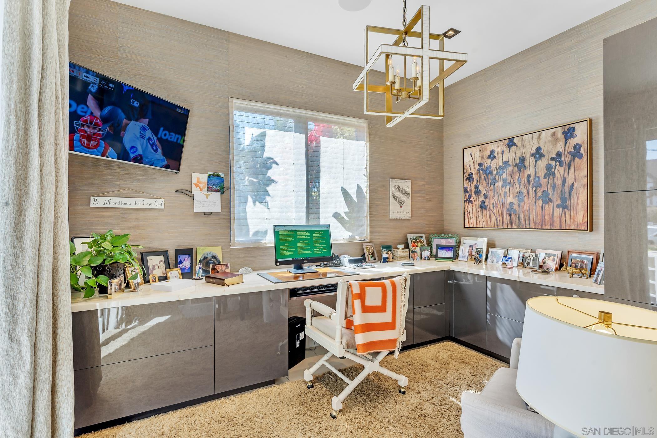 Detail Gallery Image 20 of 61 For 969  Adella Ave, Coronado,  CA 92118 - 6 Beds | 5/2 Baths