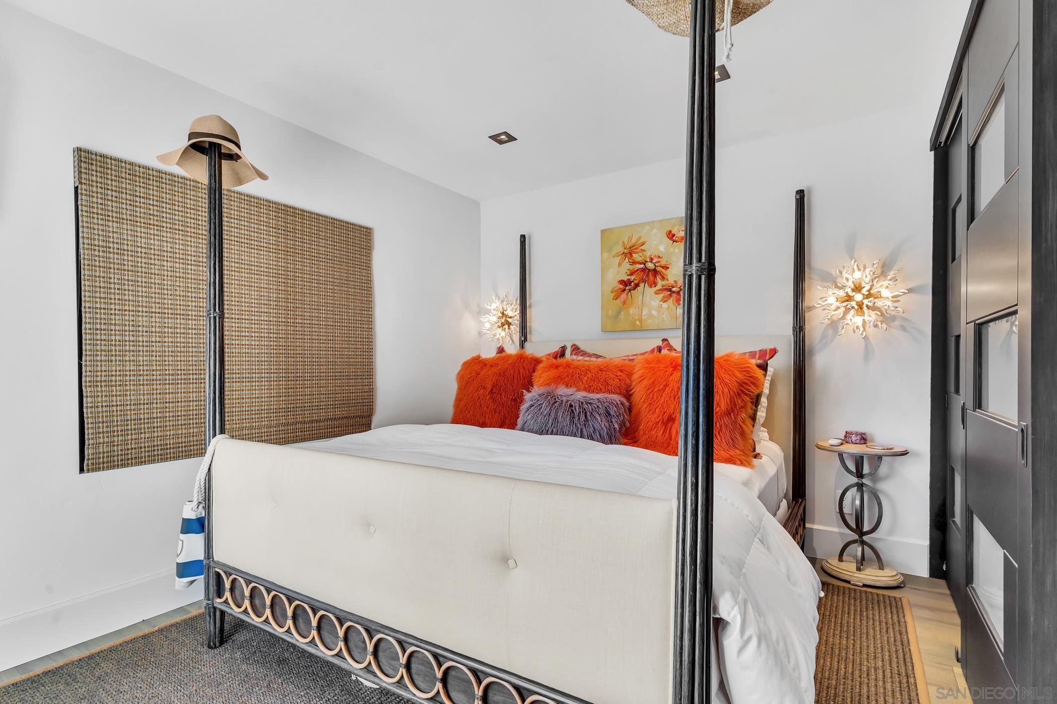 Detail Gallery Image 34 of 61 For 969  Adella Ave, Coronado,  CA 92118 - 6 Beds | 5/2 Baths