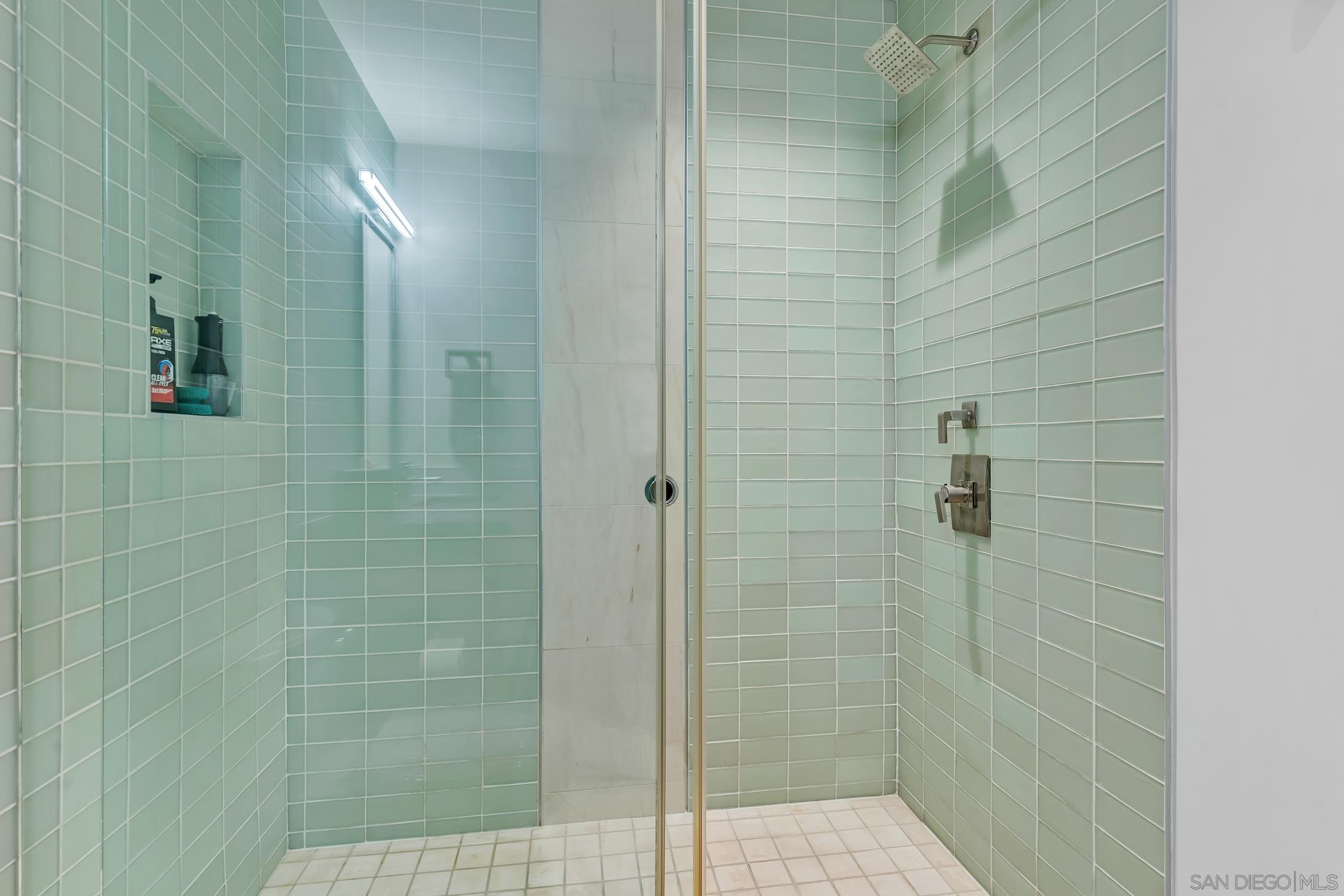 Detail Gallery Image 35 of 64 For 969  Adella Ave, Coronado,  CA 92118 - 6 Beds | 5/2 Baths