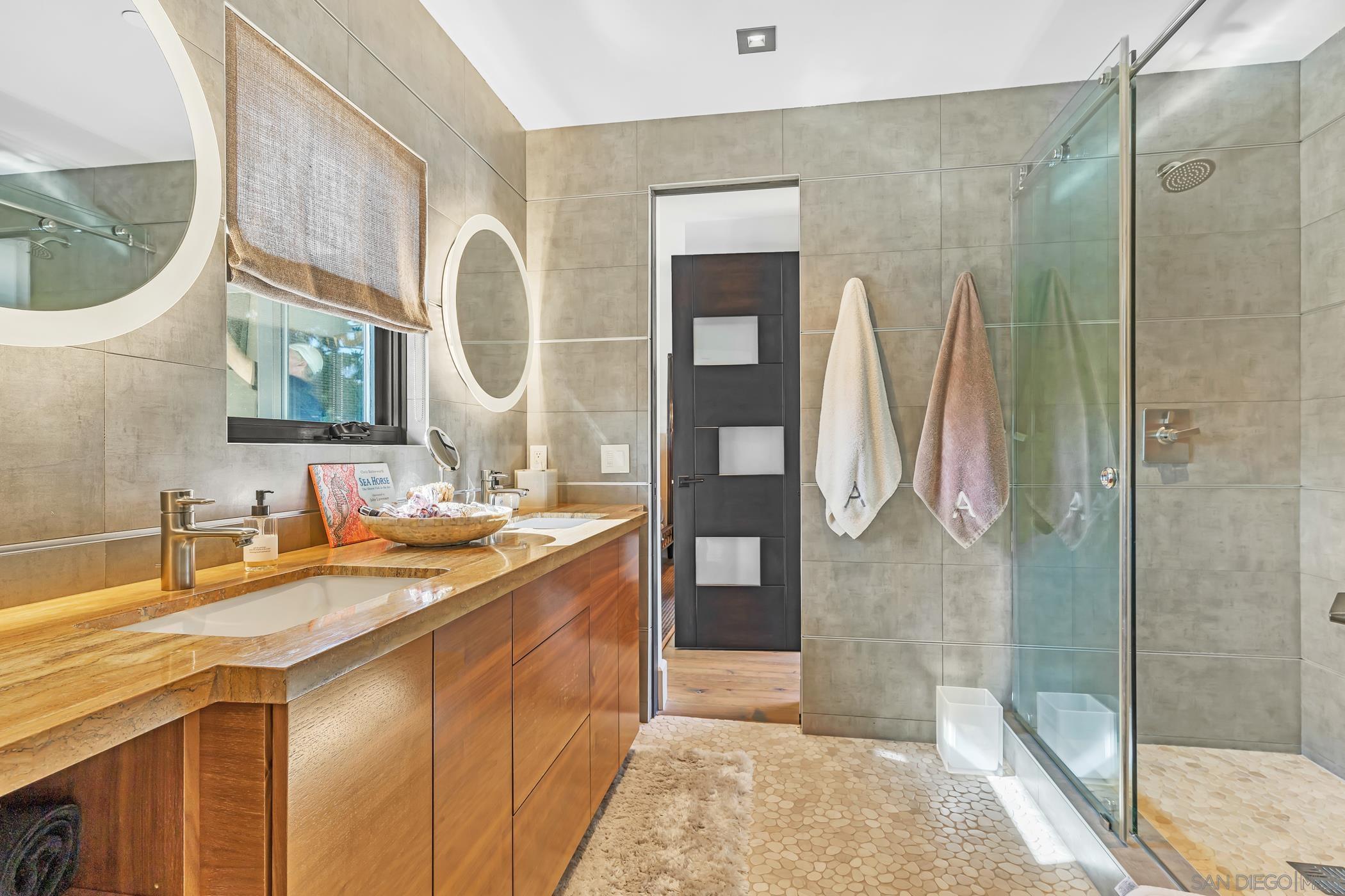 Detail Gallery Image 38 of 64 For 969  Adella Ave, Coronado,  CA 92118 - 6 Beds | 5/2 Baths