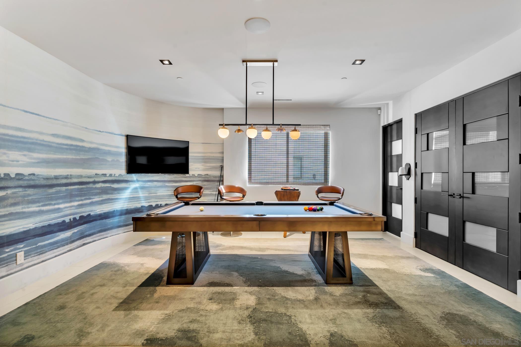 Detail Gallery Image 39 of 61 For 969  Adella Ave, Coronado,  CA 92118 - 6 Beds | 5/2 Baths