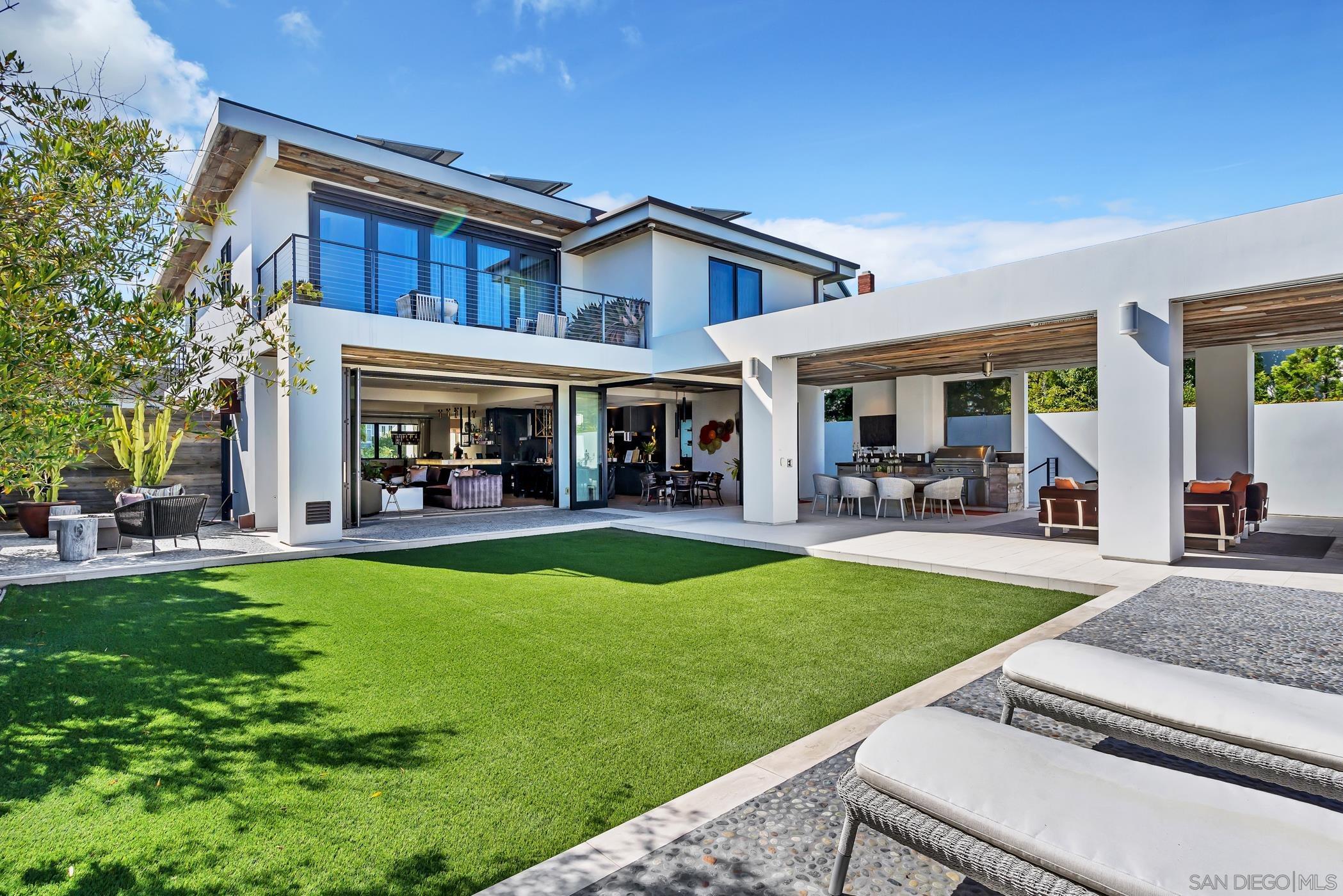 Detail Gallery Image 57 of 64 For 969  Adella Ave, Coronado,  CA 92118 - 6 Beds | 5/2 Baths