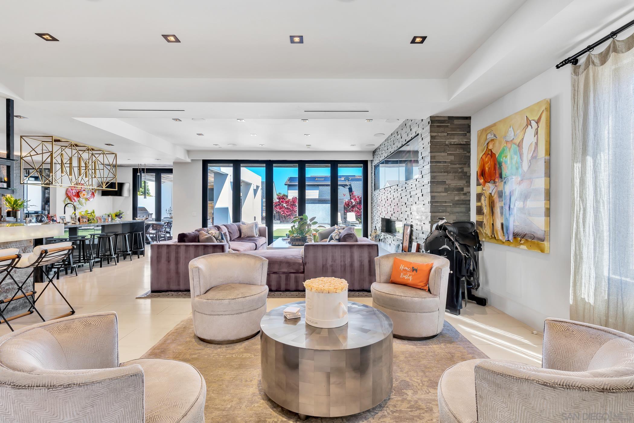 Detail Gallery Image 8 of 64 For 969  Adella Ave, Coronado,  CA 92118 - 6 Beds | 5/2 Baths