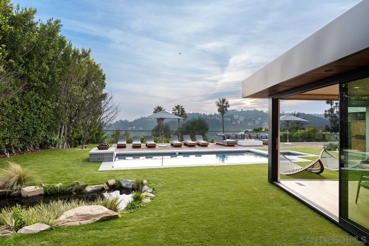 Detail Gallery Image 11 of 67 For 2261  Hercules, Los Angeles,  CA 90046 - 4 Beds | 4/1 Baths