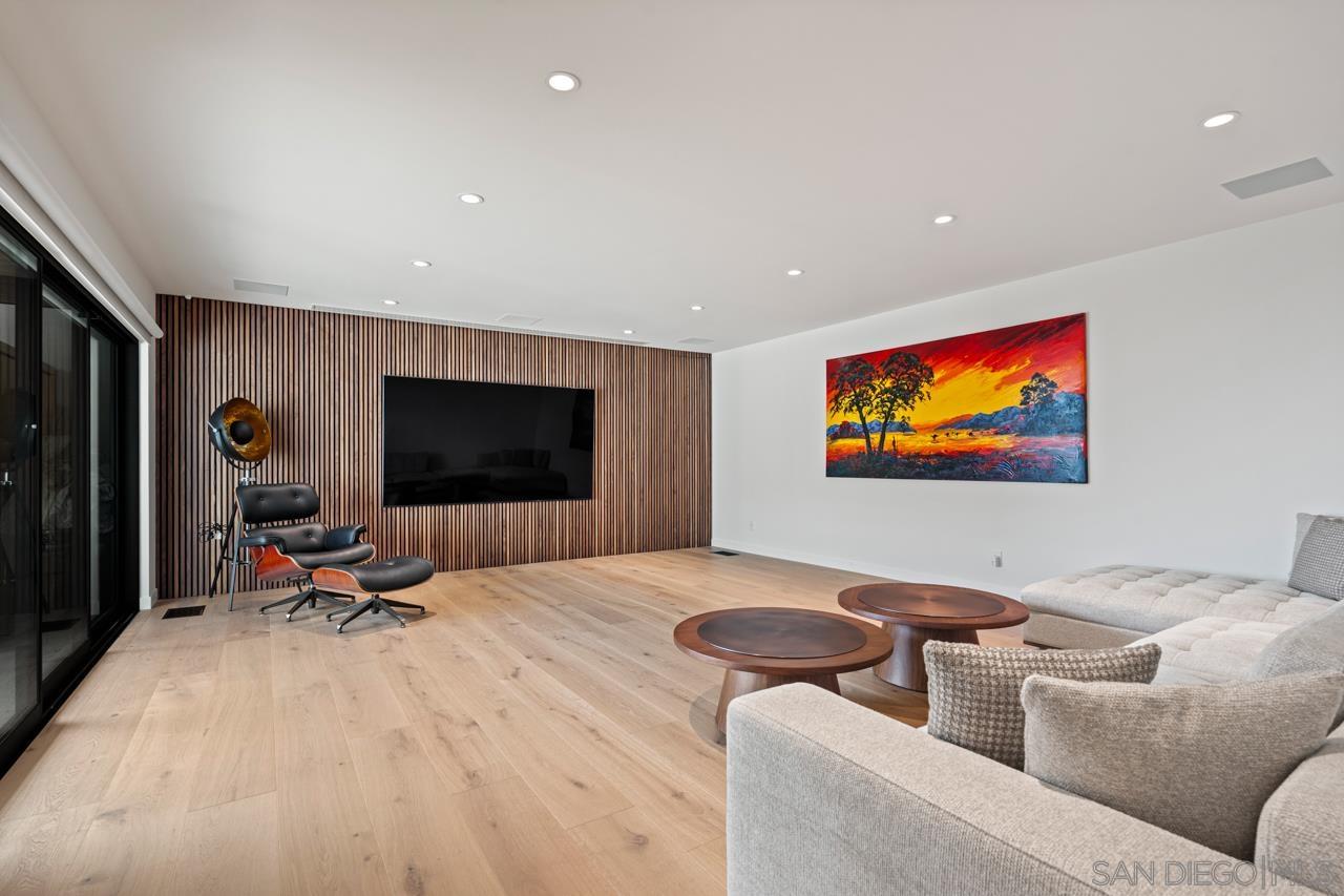 Detail Gallery Image 33 of 67 For 2261  Hercules, Los Angeles,  CA 90046 - 4 Beds | 4/1 Baths