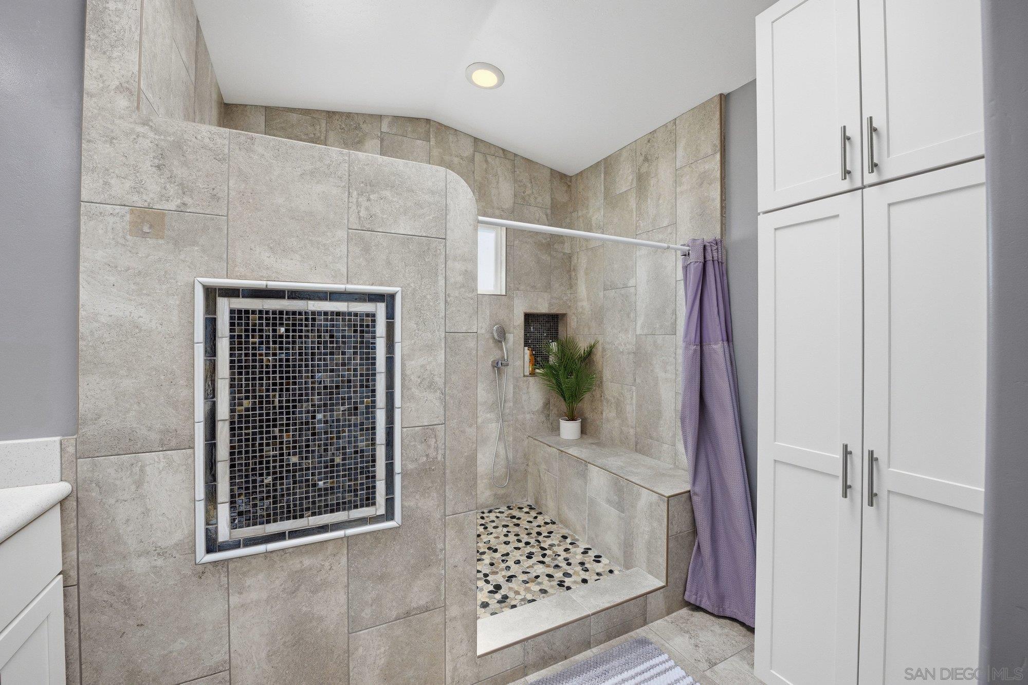 Detail Gallery Image 16 of 36 For 1356 S Citrus, Escondido,  CA 92027 - 3 Beds | 2/1 Baths