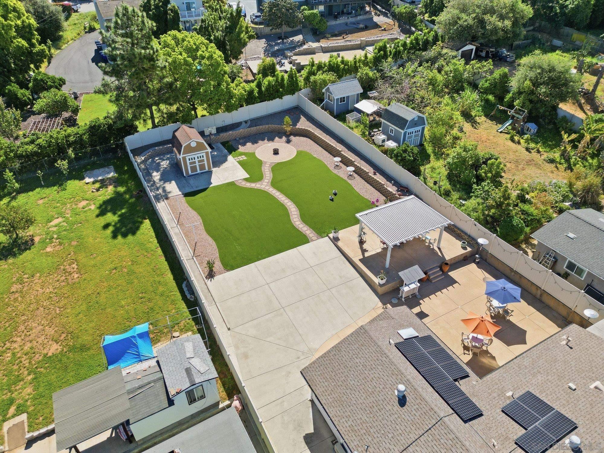 Detail Gallery Image 27 of 36 For 1356 S Citrus, Escondido,  CA 92027 - 3 Beds | 2/1 Baths