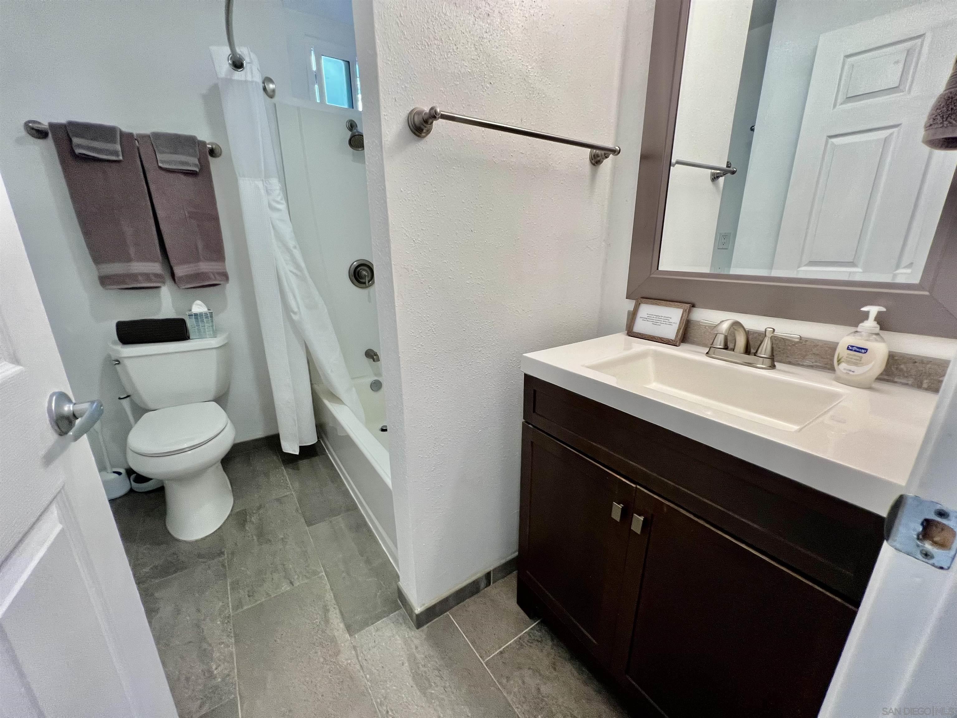 Detail Gallery Image 14 of 30 For 6628  La Jolla  Blvd., La Jolla,  CA 92037 - – Beds | – Baths