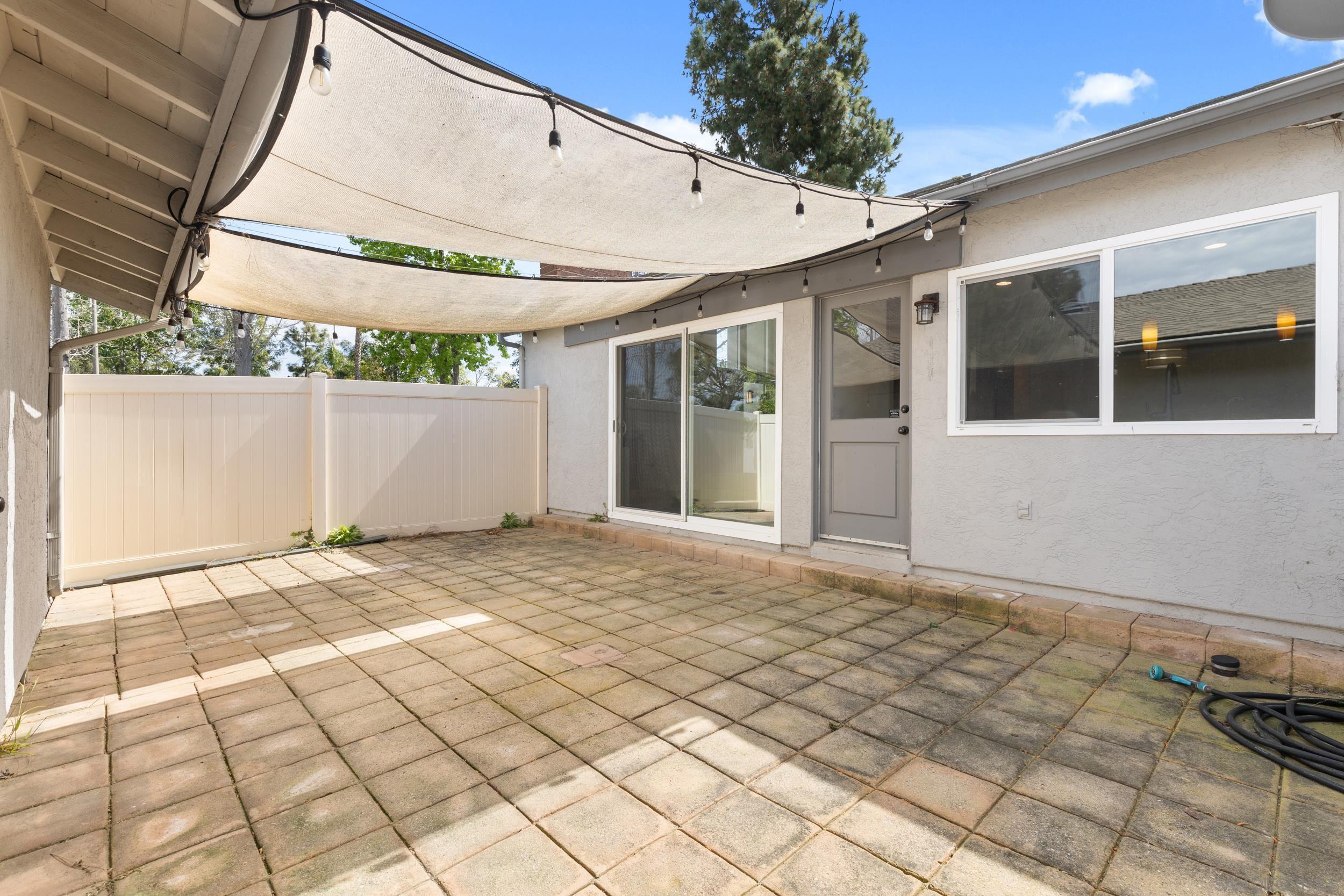 Detail Gallery Image 23 of 27 For 670  Kumquat Way, Oceanside,  CA 92058 - 3 Beds | 2 Baths