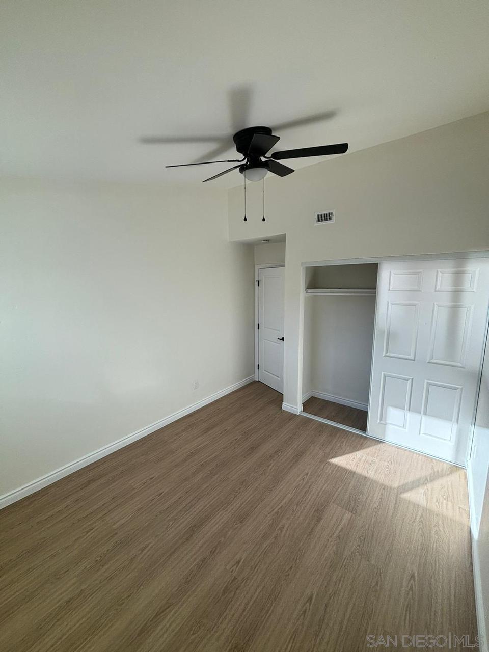 Front Image Thumbnail for SD260006175