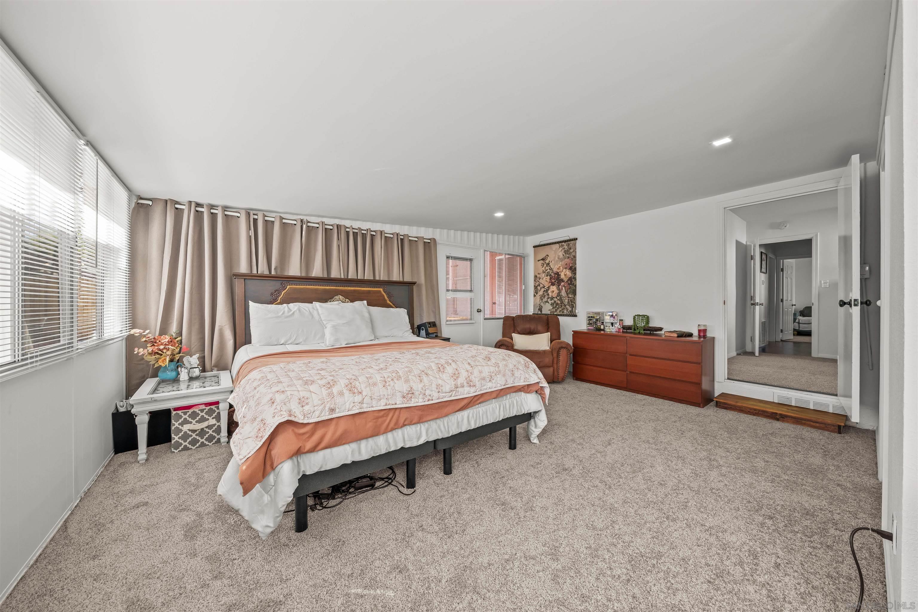 Detail Gallery Image 23 of 51 For 655  Robert Ave, Chula Vista,  CA 91910 - 3 Beds | 2 Baths