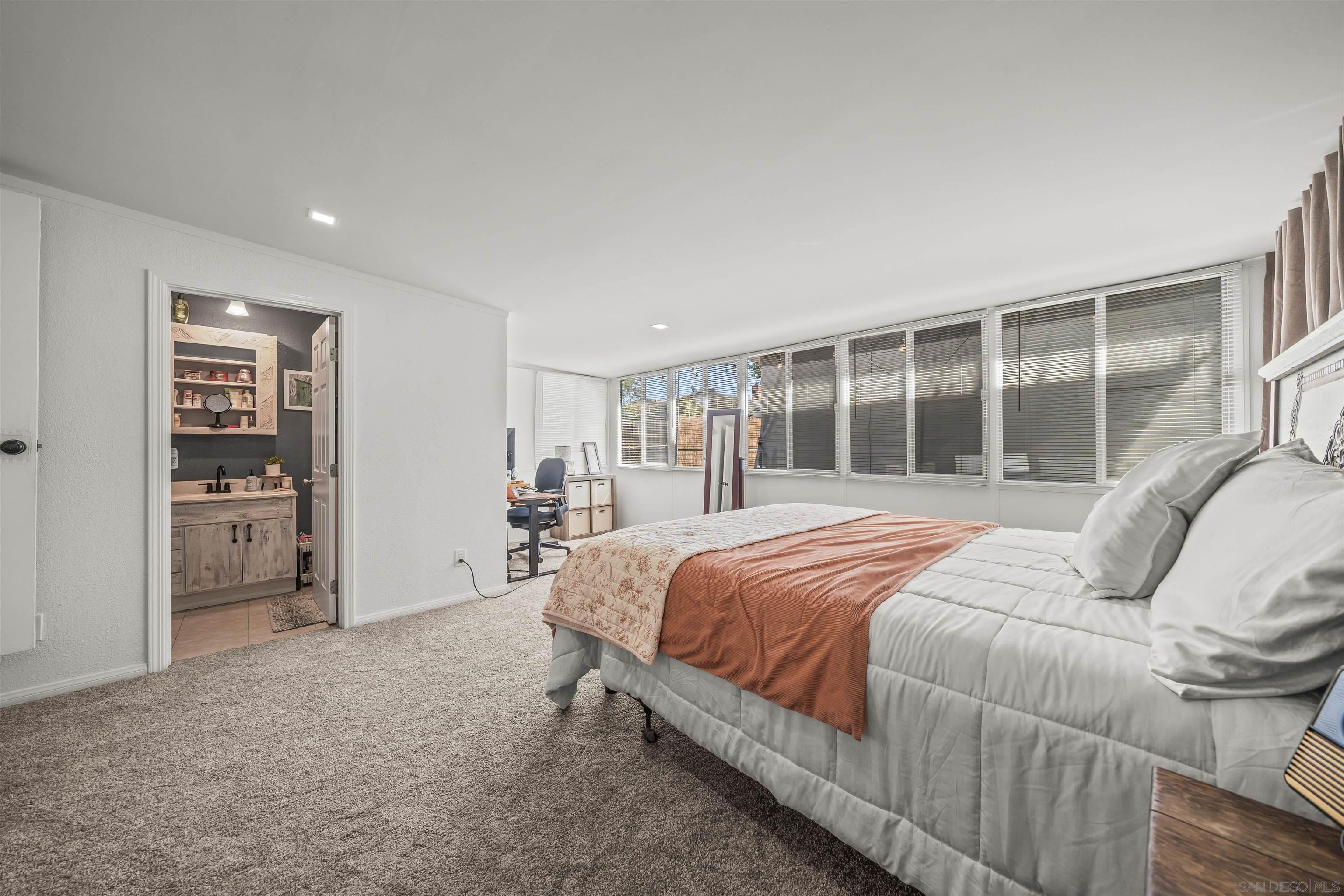 Detail Gallery Image 24 of 51 For 655  Robert Ave, Chula Vista,  CA 91910 - 3 Beds | 2 Baths