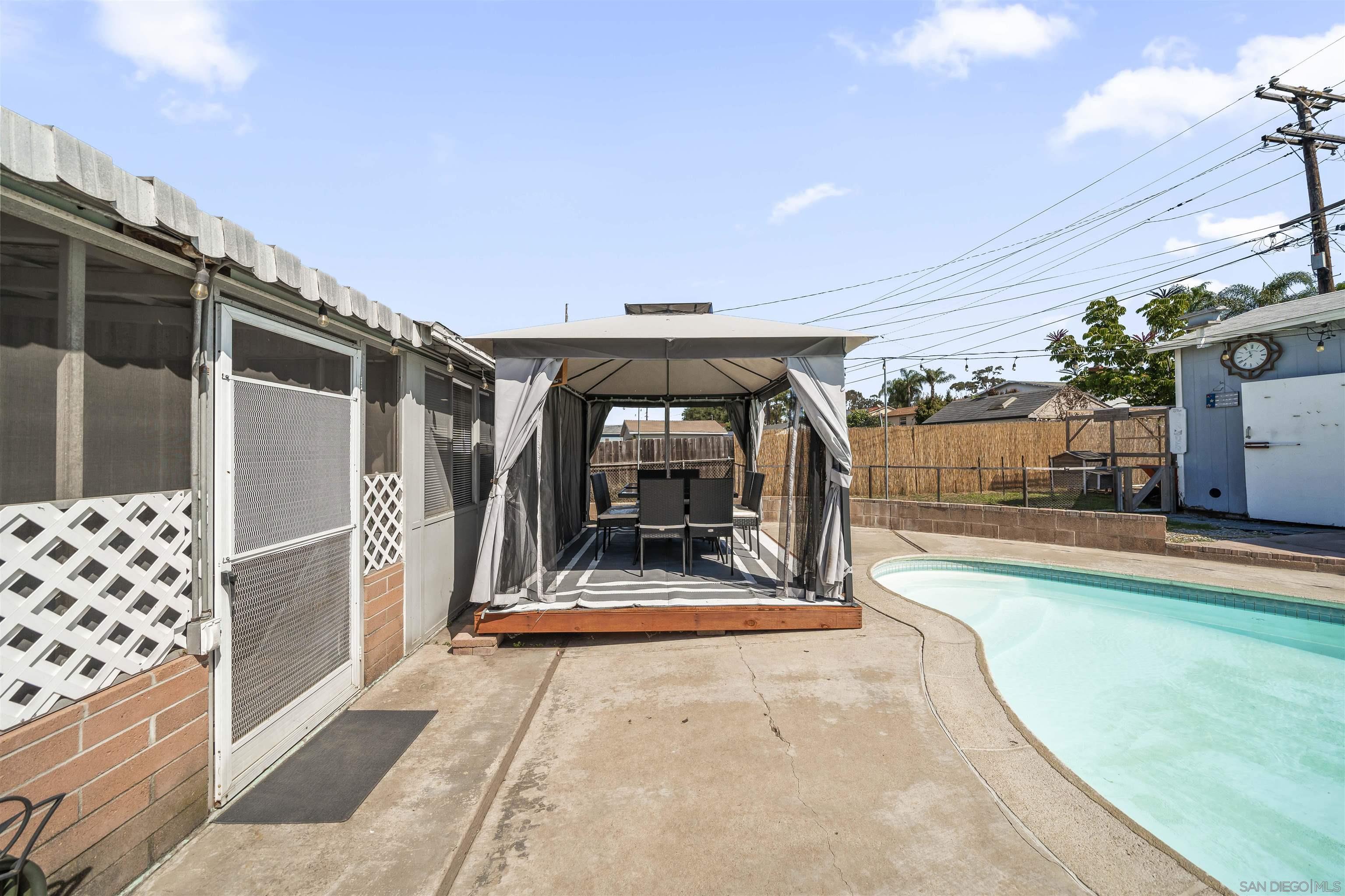 Detail Gallery Image 31 of 51 For 655  Robert Ave, Chula Vista,  CA 91910 - 3 Beds | 2 Baths