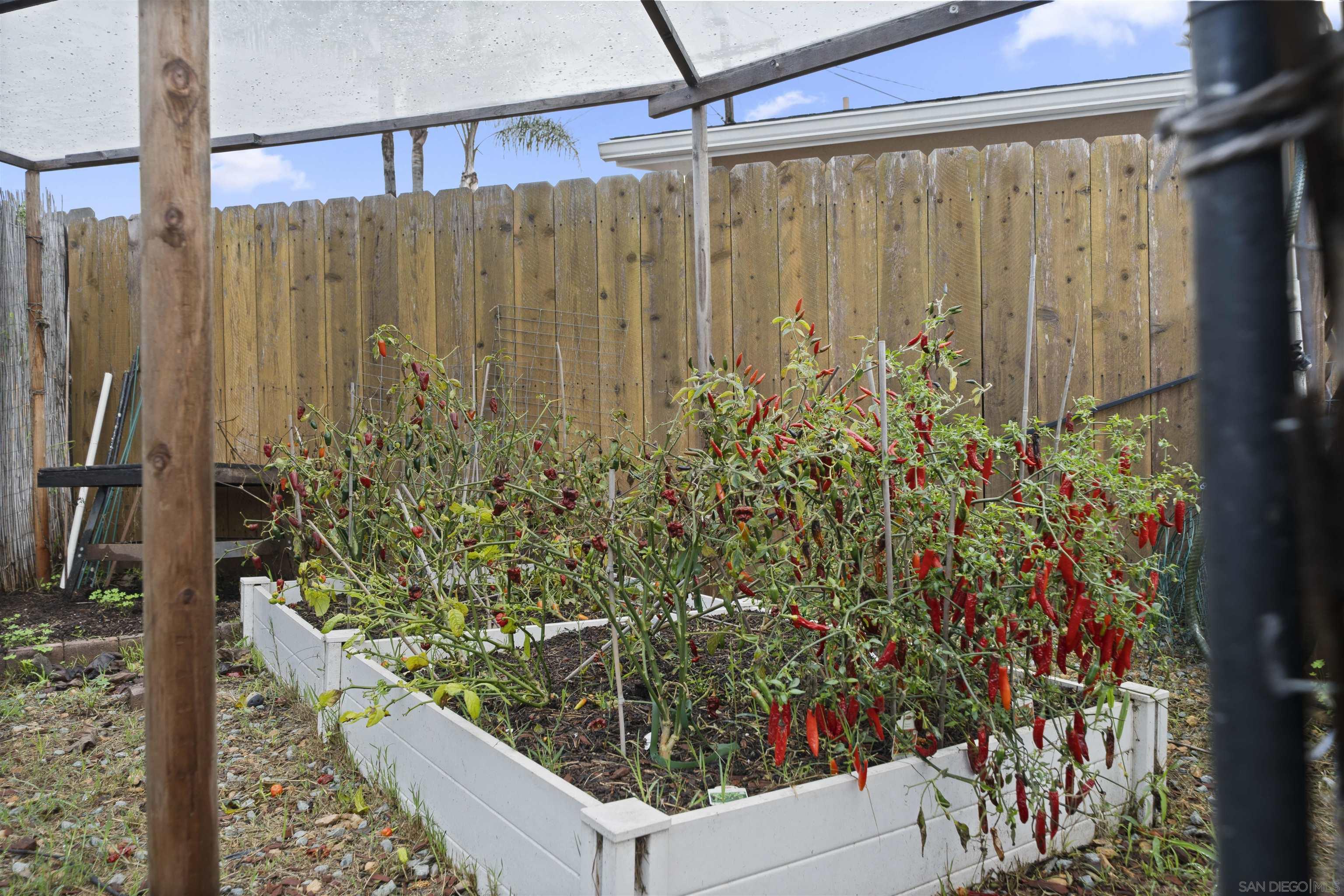 Detail Gallery Image 37 of 51 For 655  Robert Ave, Chula Vista,  CA 91910 - 3 Beds | 2 Baths