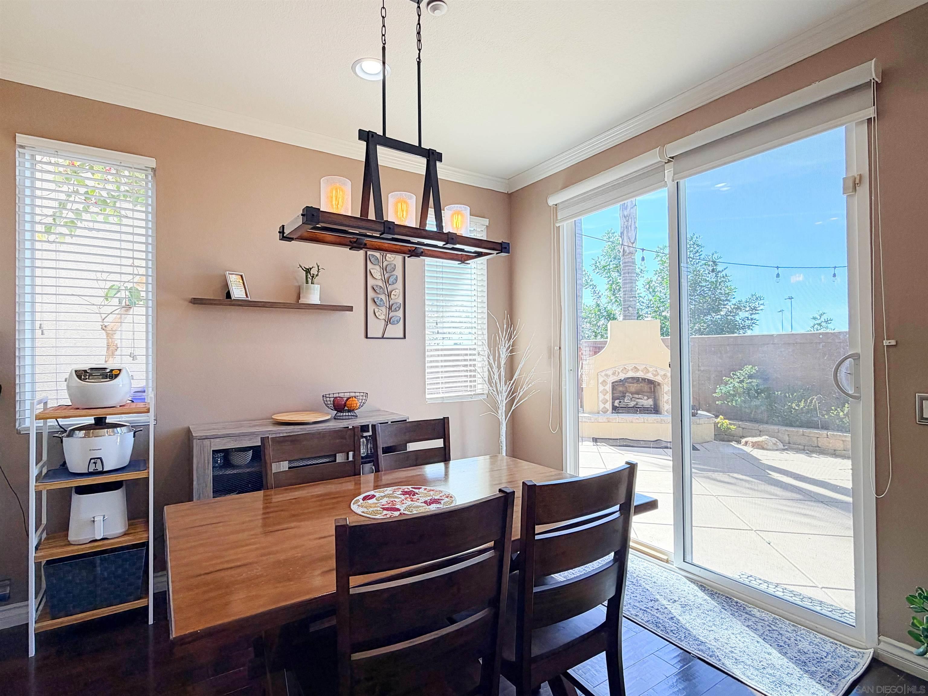 Detail Gallery Image 15 of 51 For 9923  Fieldthorn St., San Diego,  CA 92127 - 3 Beds | 2/1 Baths