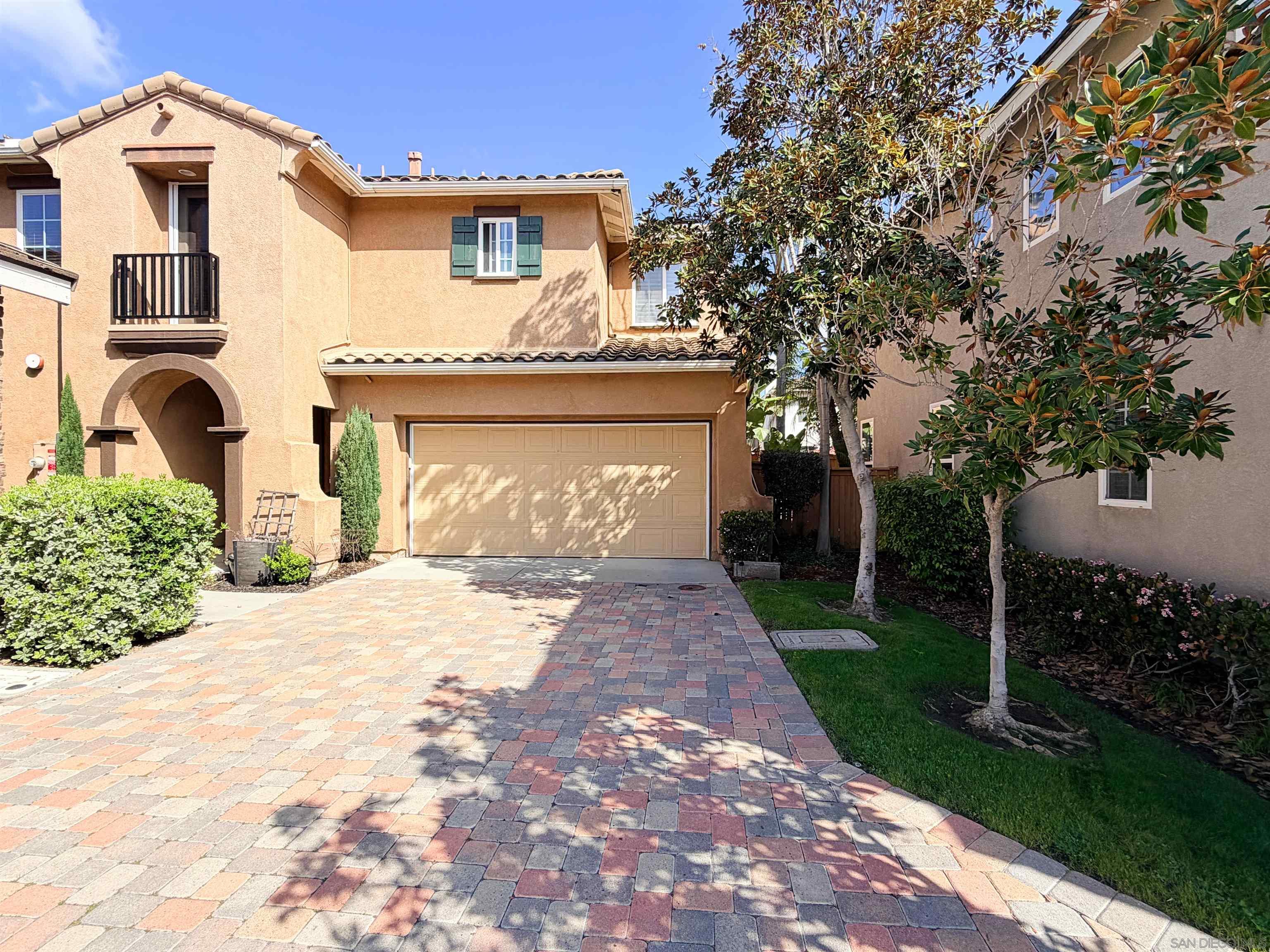 Detail Gallery Image 3 of 51 For 9923  Fieldthorn St., San Diego,  CA 92127 - 3 Beds | 2/1 Baths