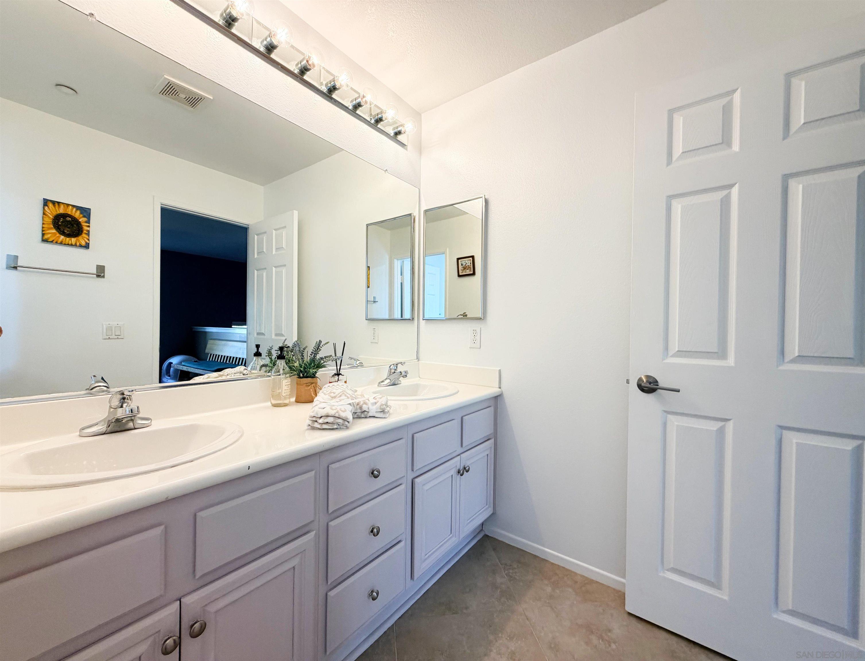 Detail Gallery Image 21 of 51 For 9923  Fieldthorn St., San Diego,  CA 92127 - 3 Beds | 2/1 Baths