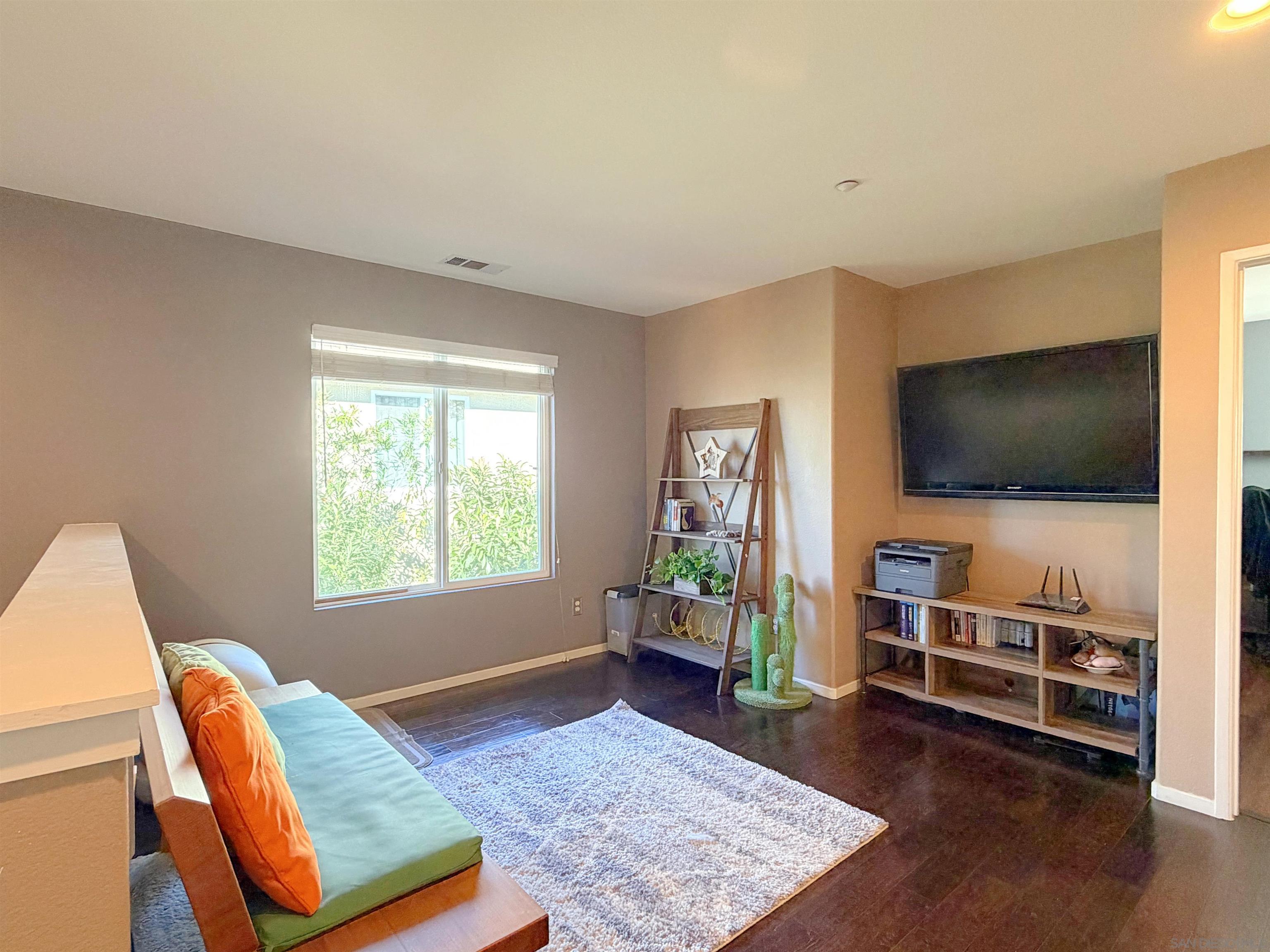 Detail Gallery Image 31 of 51 For 9923  Fieldthorn St., San Diego,  CA 92127 - 3 Beds | 2/1 Baths