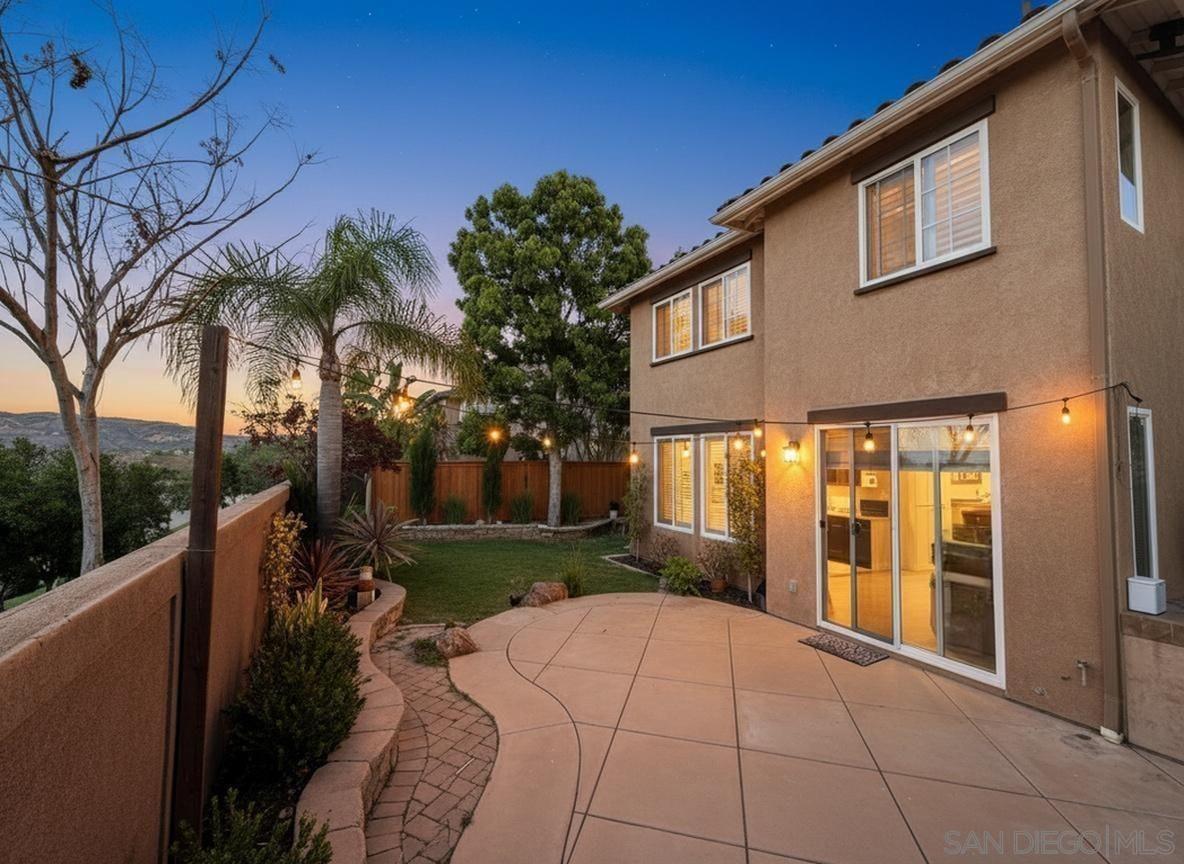 Detail Gallery Image 35 of 51 For 9923  Fieldthorn St., San Diego,  CA 92127 - 3 Beds | 2/1 Baths