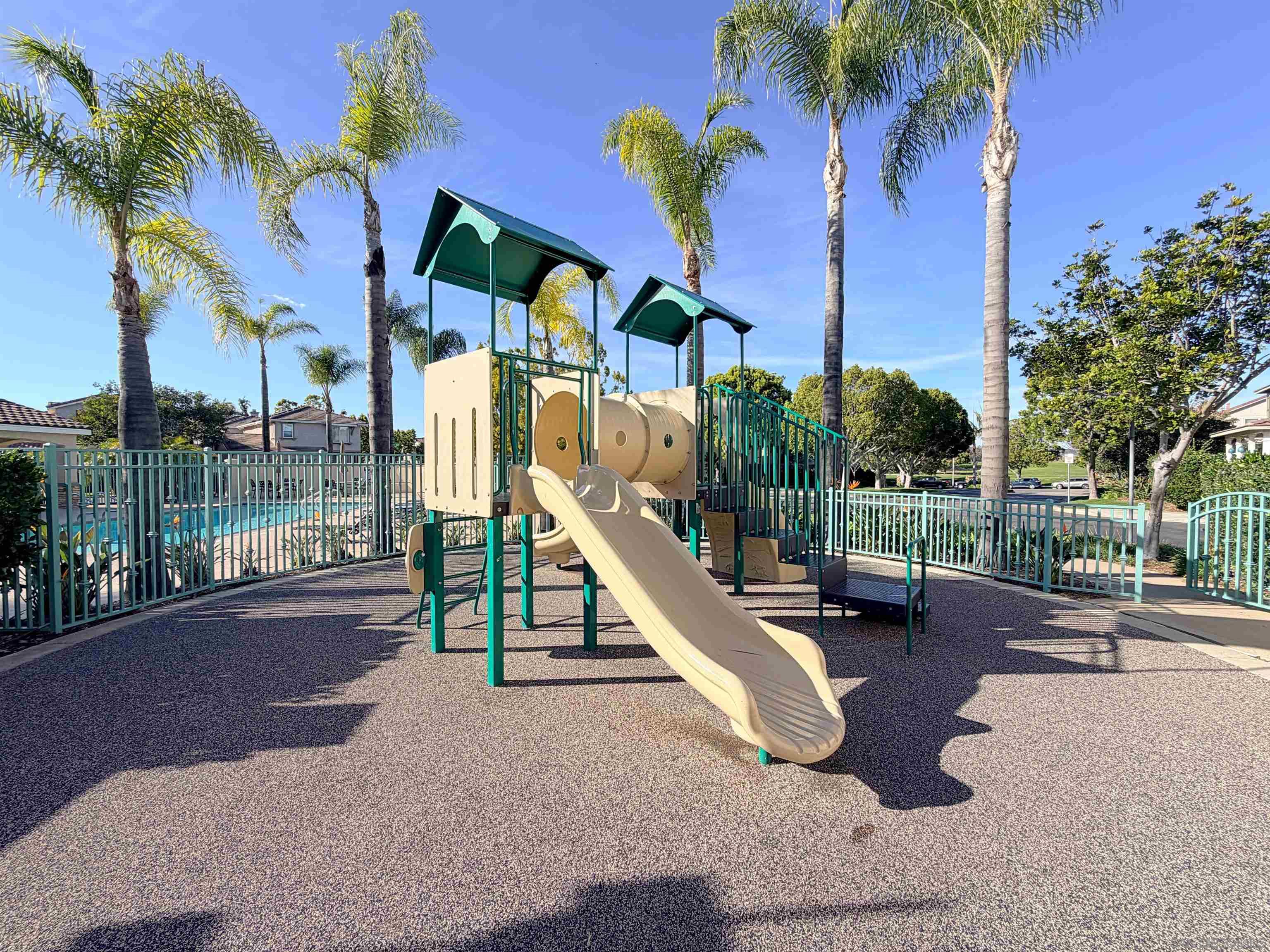 Detail Gallery Image 46 of 51 For 9923  Fieldthorn St., San Diego,  CA 92127 - 3 Beds | 2/1 Baths