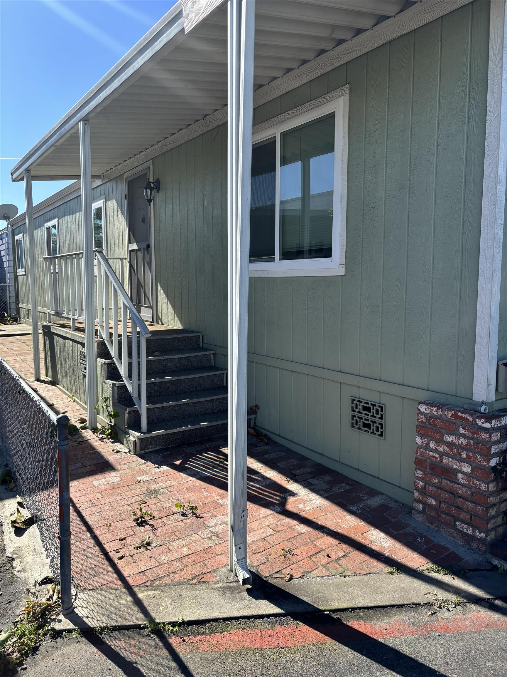 Detail Gallery Image 2 of 6 For 432 S Harbor Blvd  147, Santa Ana,  CA 92701 - 3 Beds | 2 Baths