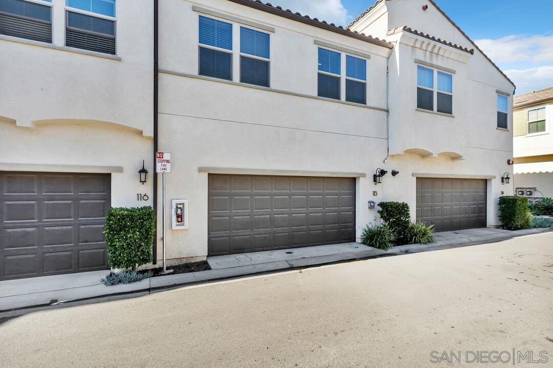 Detail Gallery Image 21 of 34 For 1961  Avenida Citron Unit 115  #115,  Chula Vista,  CA 91913 - 3 Beds | 2/1 Baths