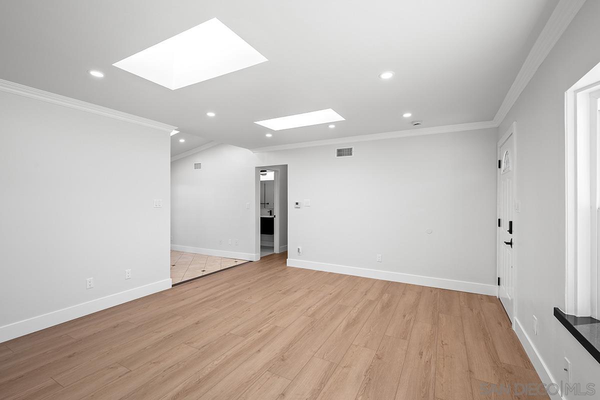 Detail Gallery Image 17 of 75 For 2291  Cardinal, San Diego,  CA 92123 - 3 Beds | 2 Baths