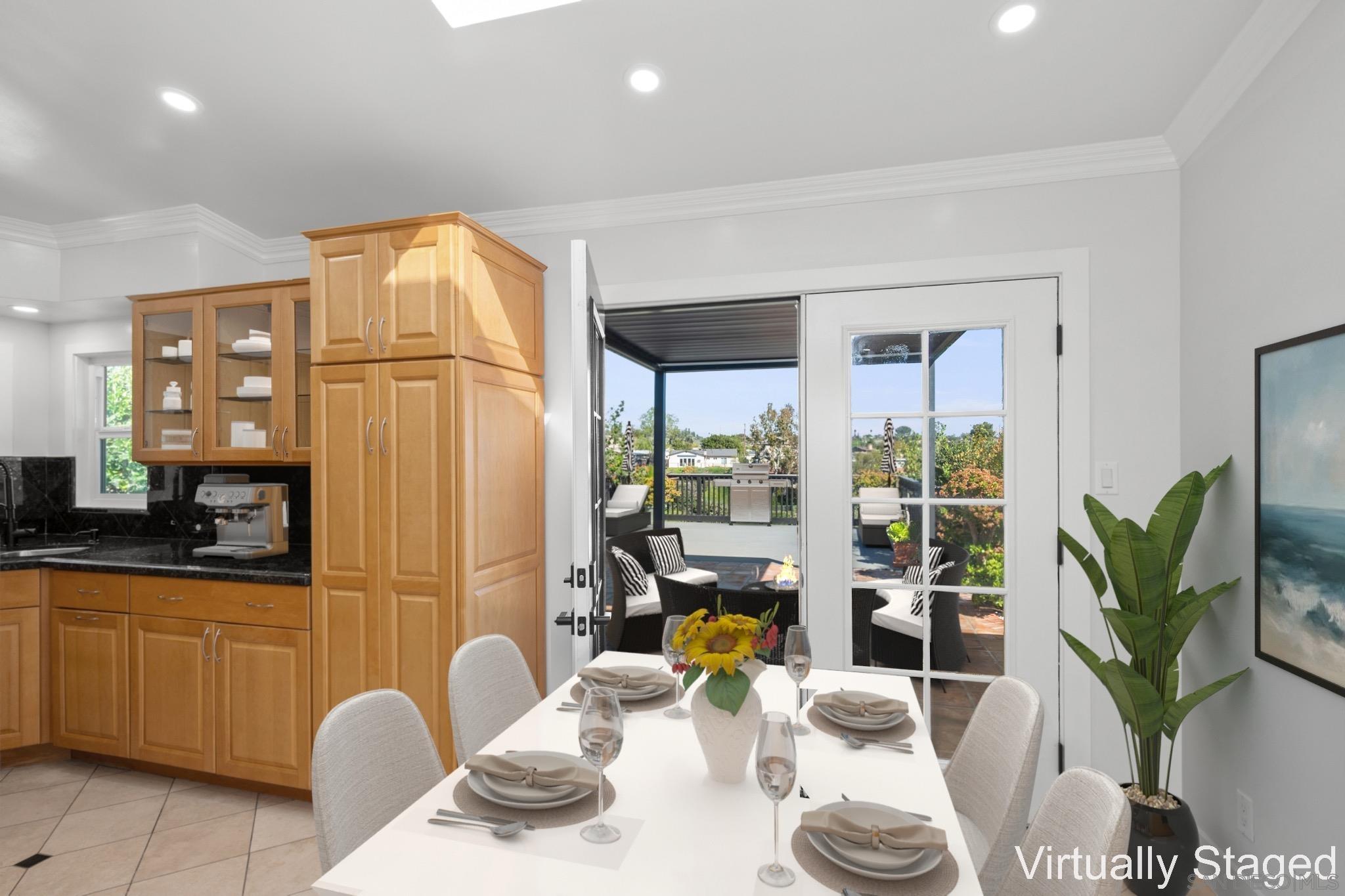 Detail Gallery Image 18 of 75 For 2291  Cardinal, San Diego,  CA 92123 - 3 Beds | 2 Baths